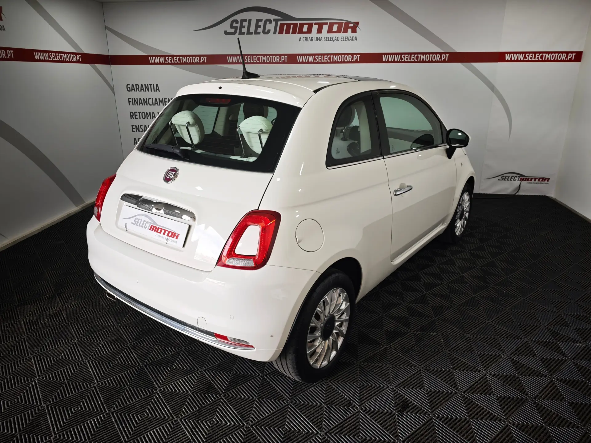 Fiat 500 1.2 Lounge S&S 6