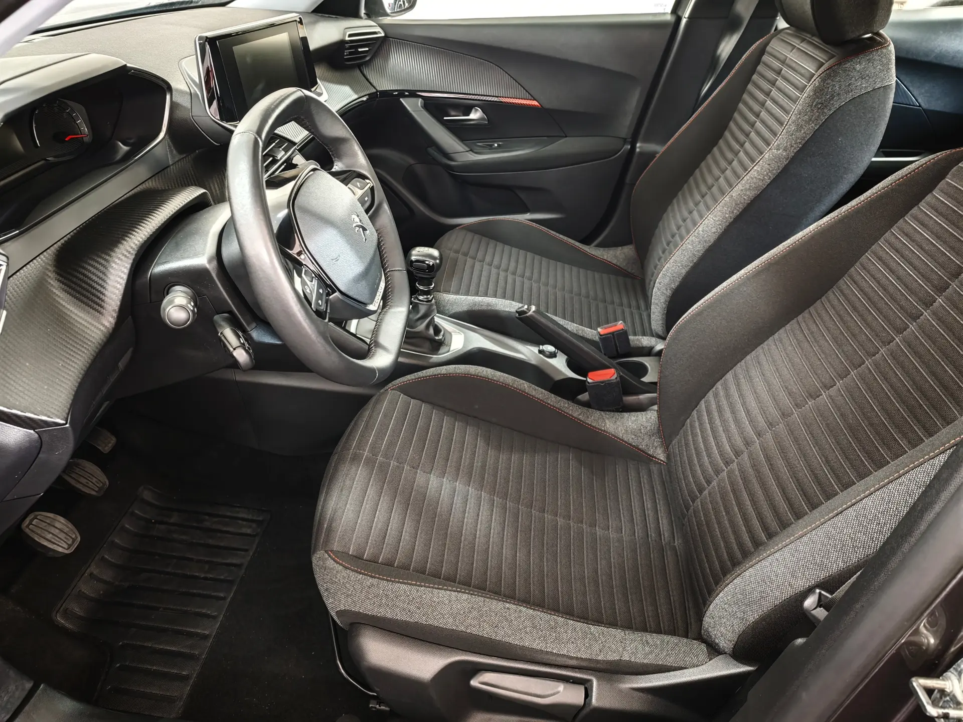 Peugeot 2008 1.2 PureTech Active 22