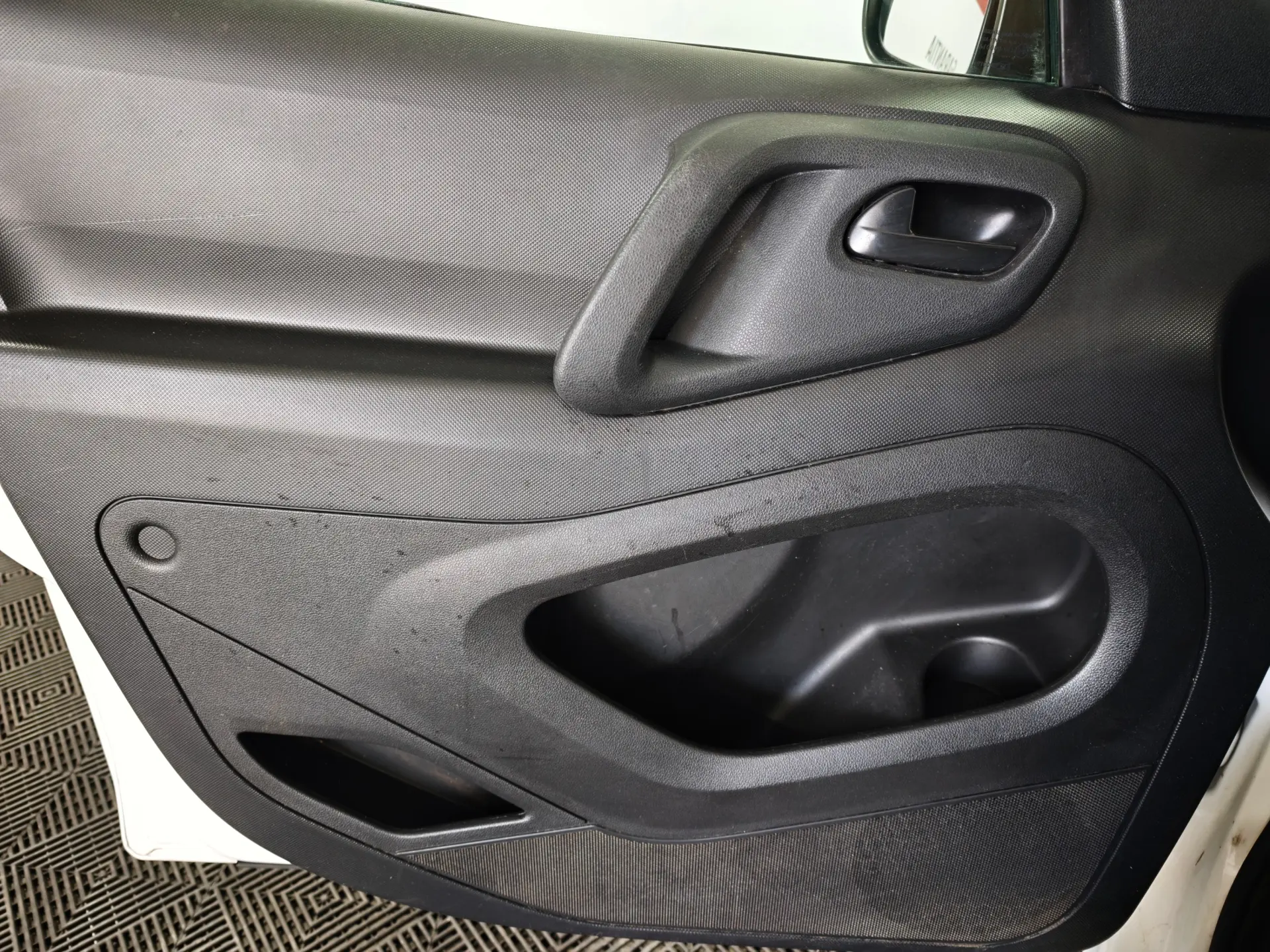 Citroen Berlingo 1.6 BlueHDi Feel 18