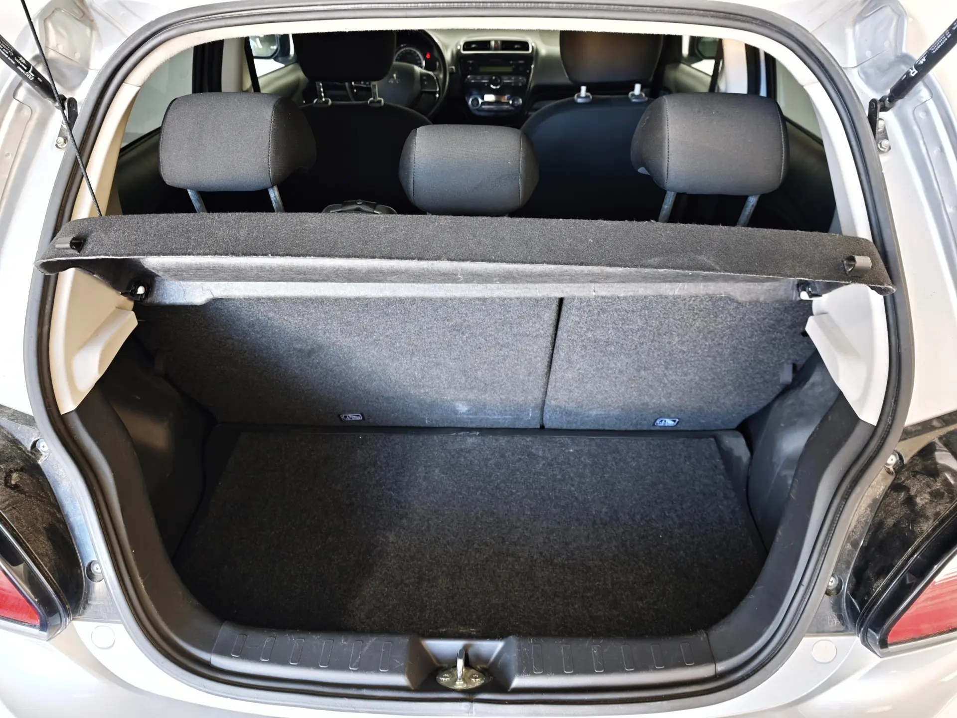 Mitsubishi Space Star 1.2 Intense 23