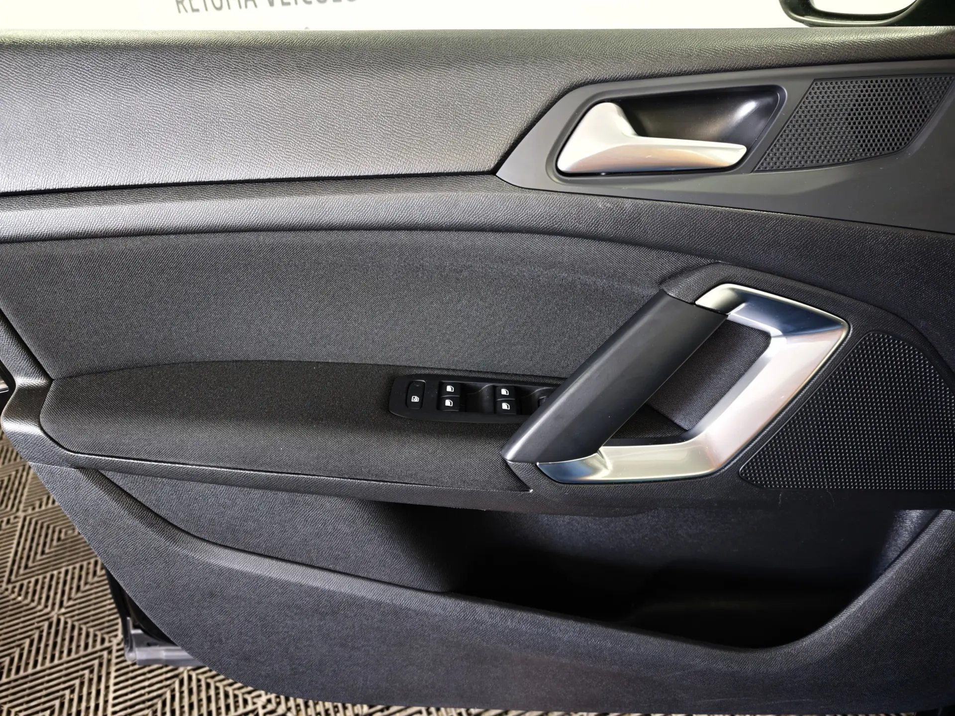 Peugeot 308 1.2 PureTech Style 16
