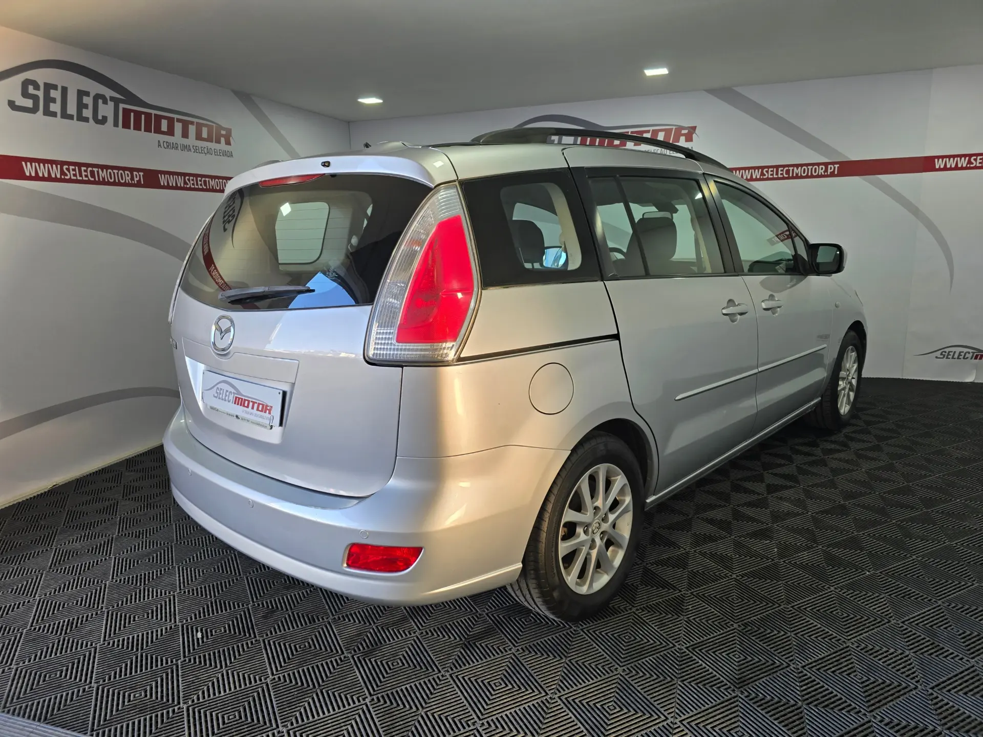 Mazda 5 MZR-CD 2.0 Comfort 4