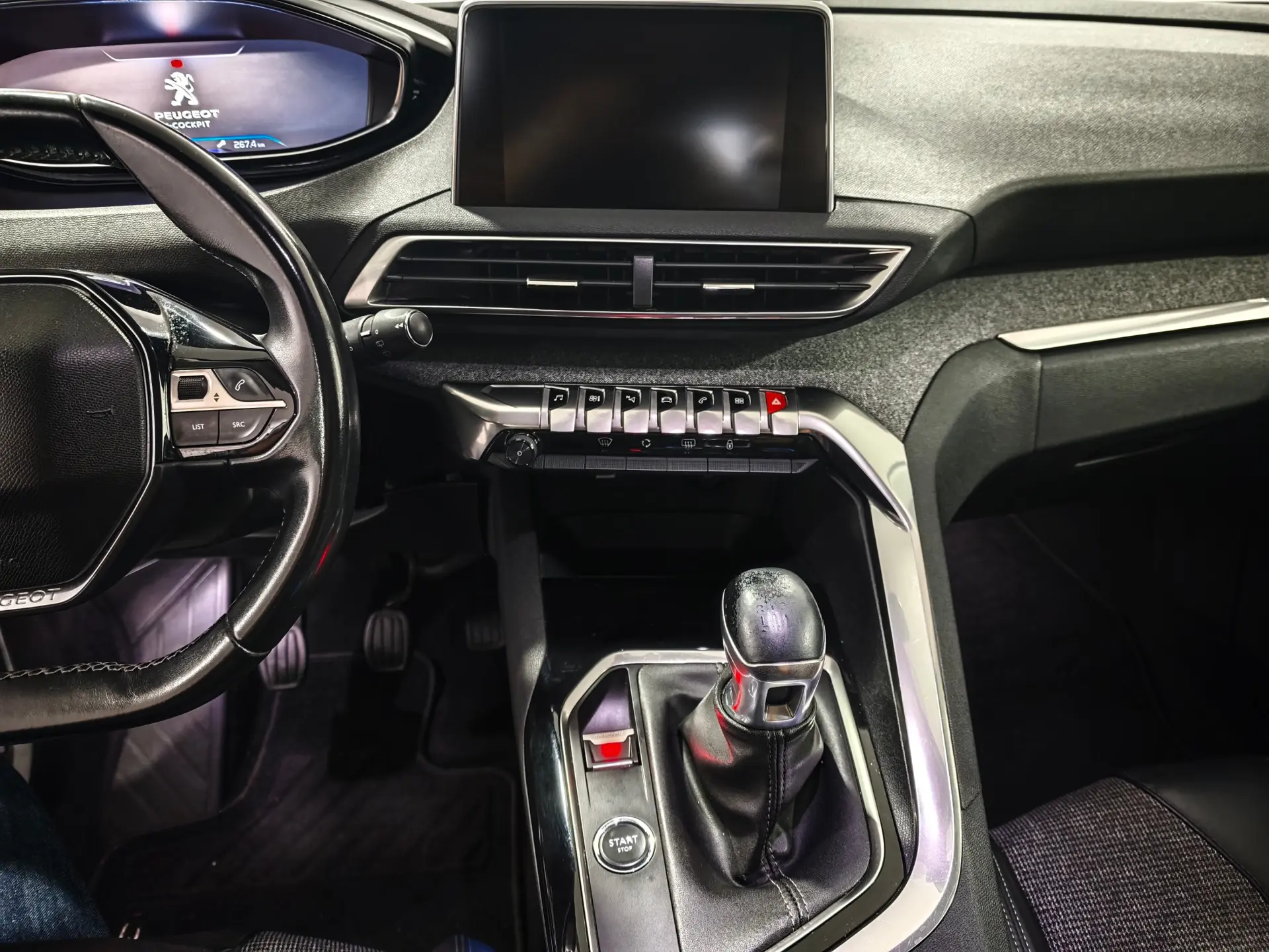 Peugeot 3008 1.2 PureTech Allure Pack 13