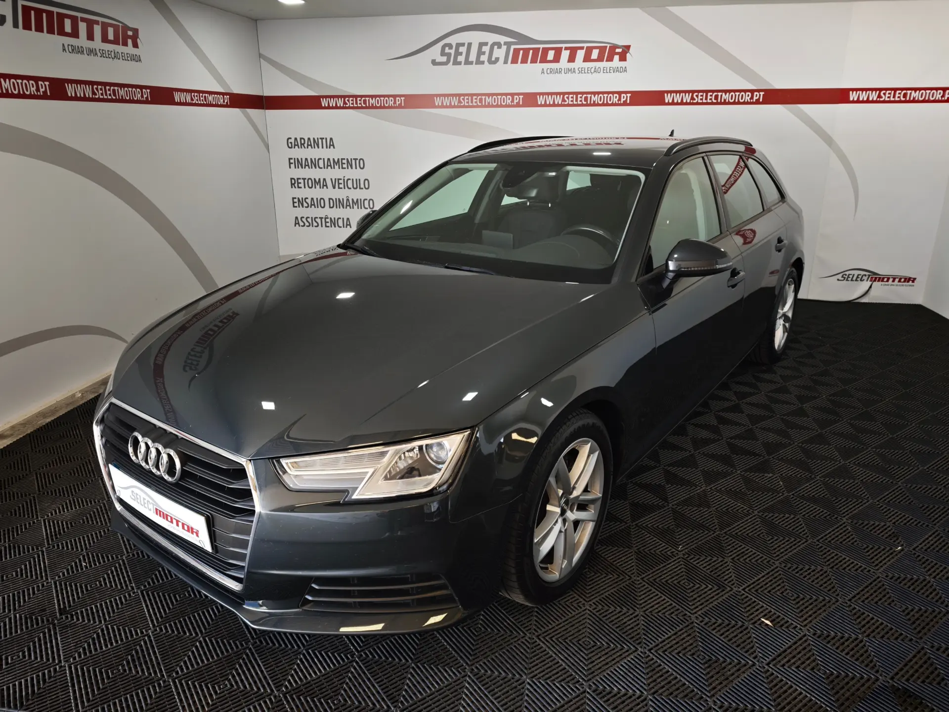 Audi A4 Avant 2.0 TDI Advance S tronic 2