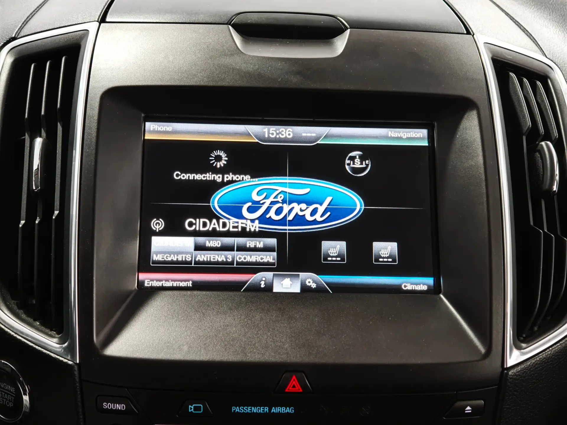 Ford S-Max 2.0 TDCi Titanium 8