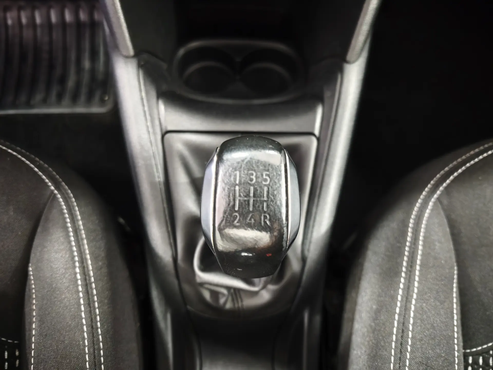 Peugeot 208 1.6 BlueHDi Active 12