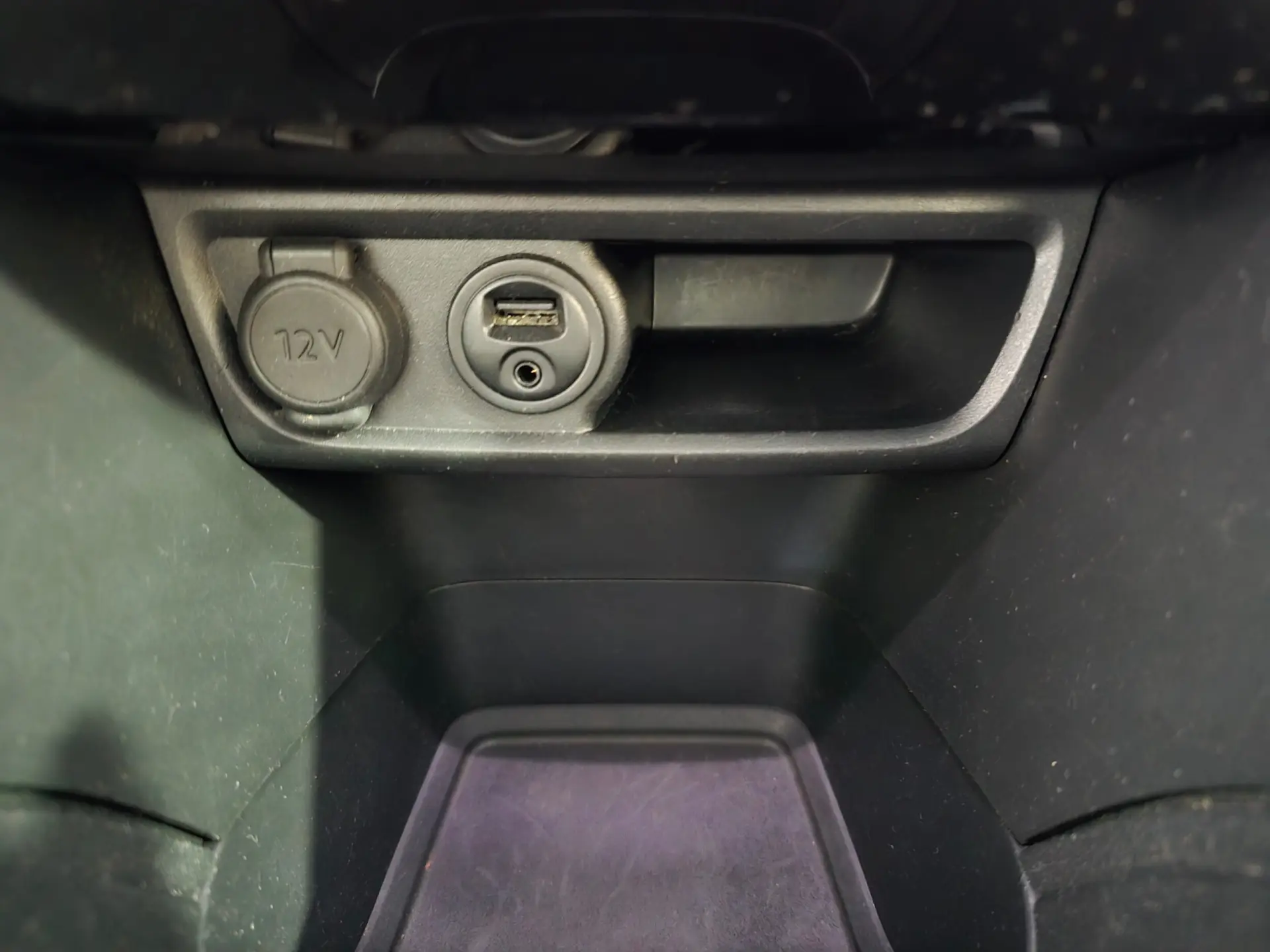 Peugeot 208 1.6 e-HDi Active 8