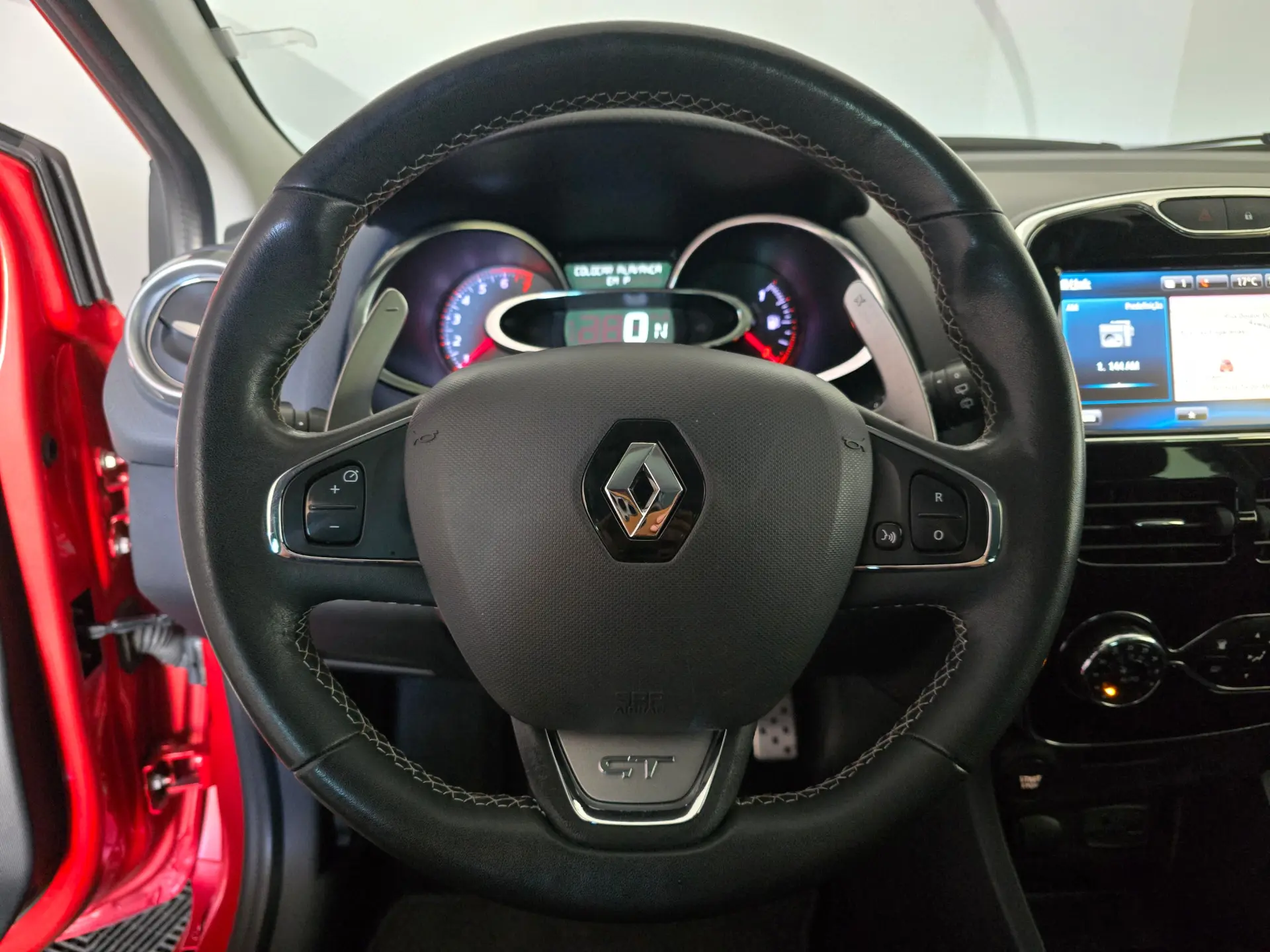 Renault Clio 1.2 TCE GT EDC 15