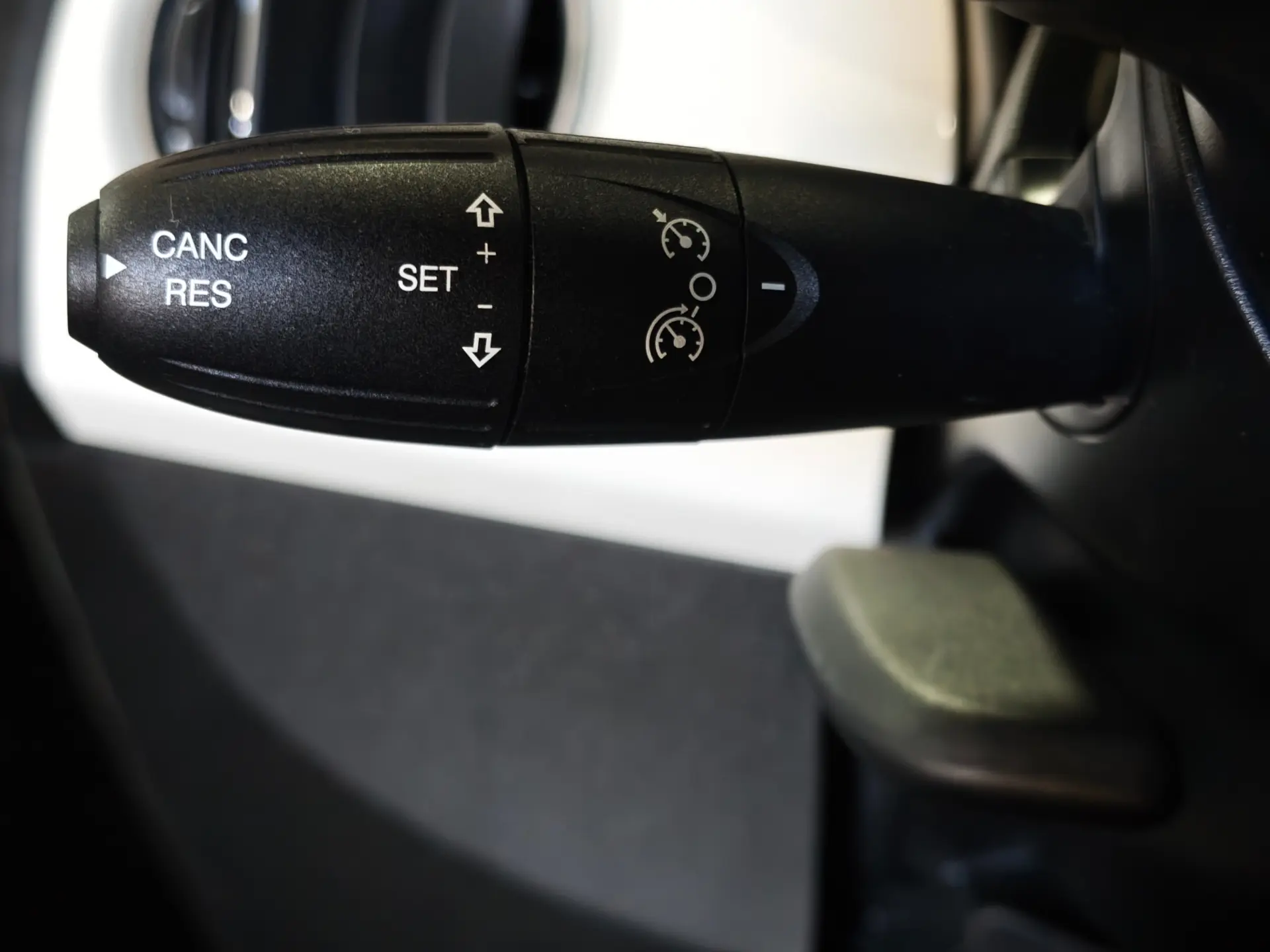 Fiat 500 1.0 Hybrid Lounge 14
