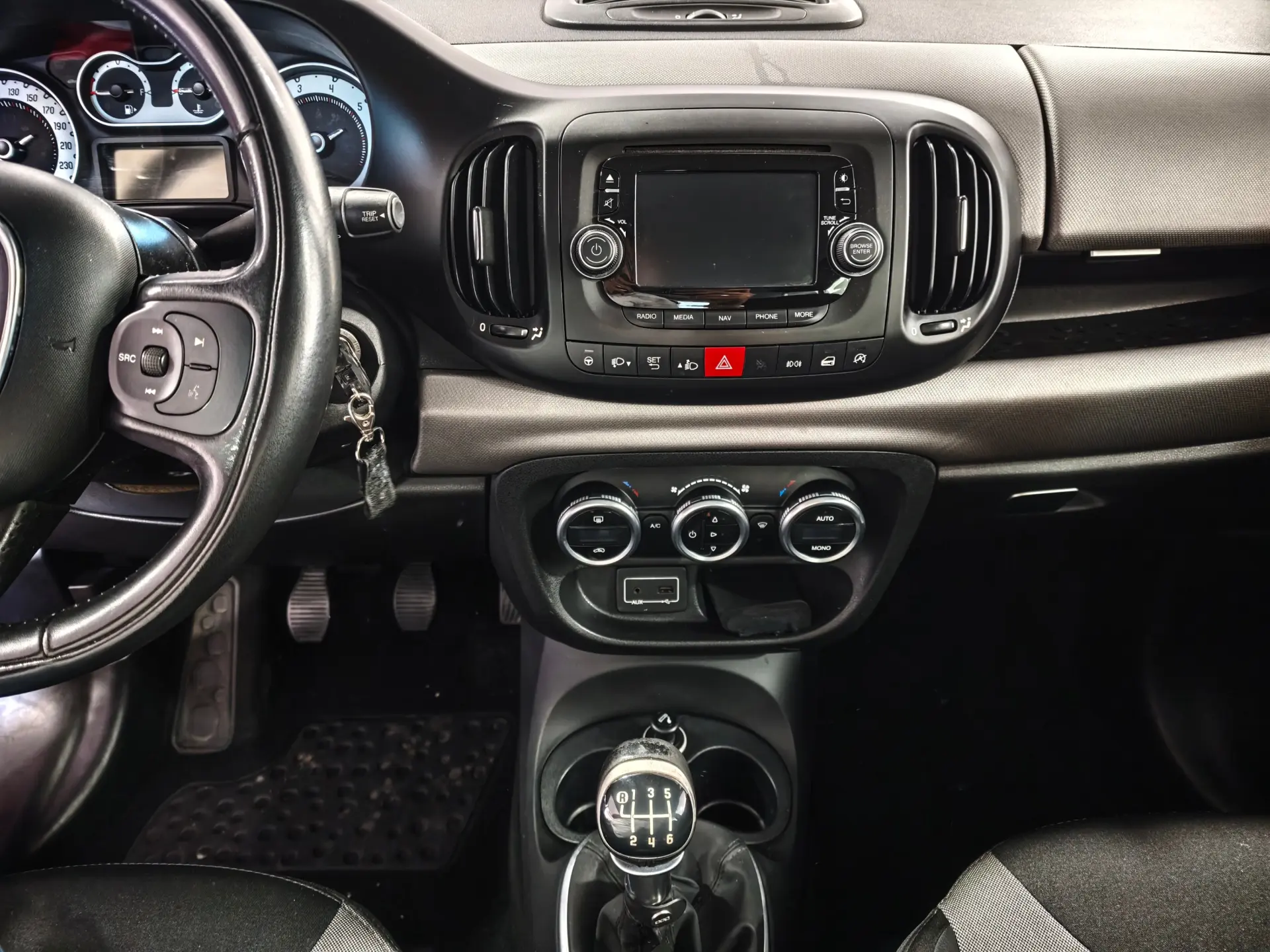 Fiat 500L 1.6 MJ Lounge 11