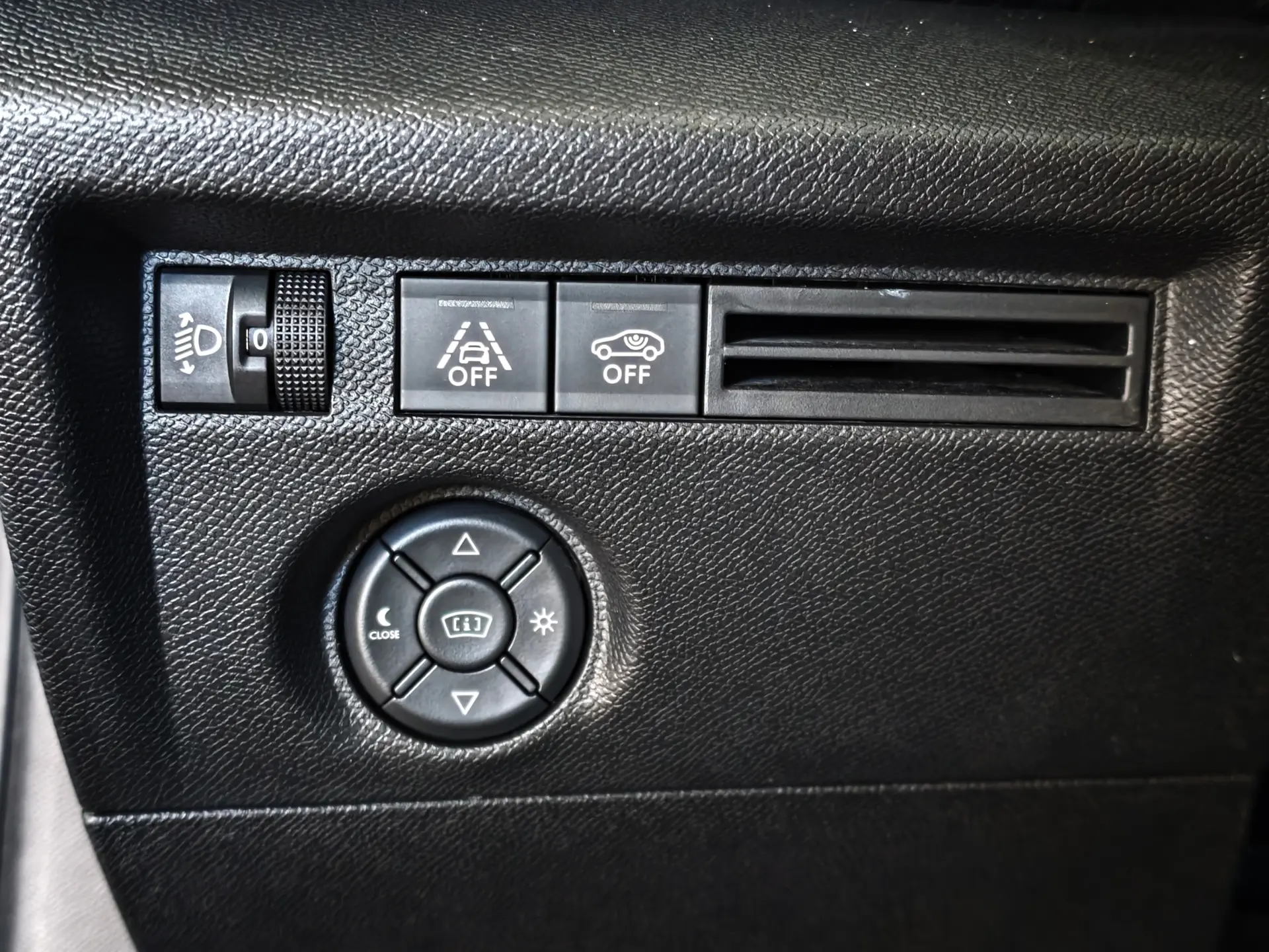 Citroen C4 PureTech 130 Stop&Start EAT8 FEEL PACK 21