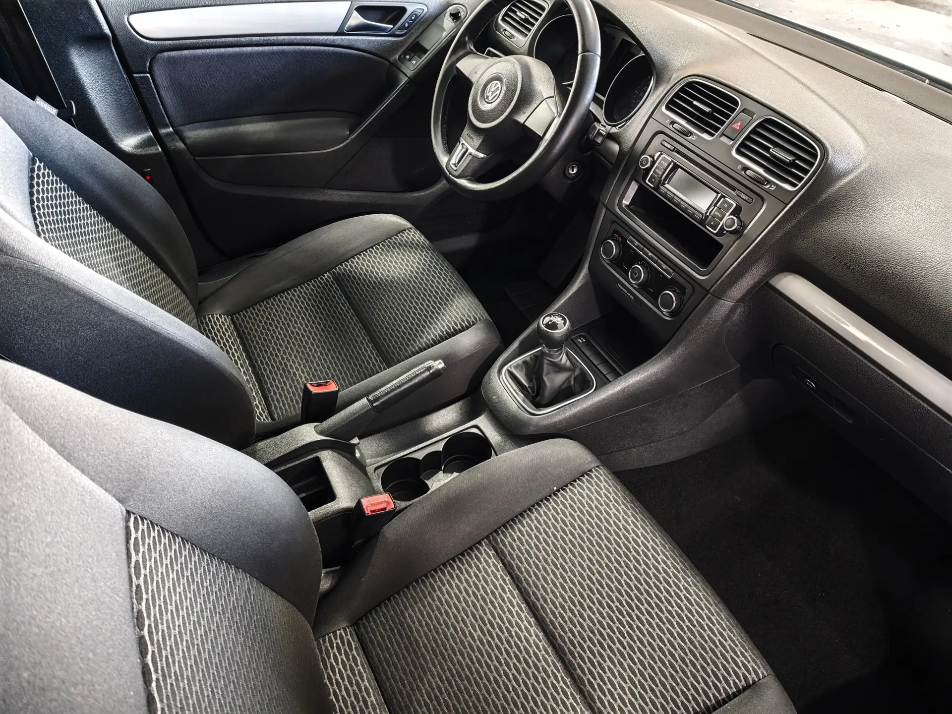 Volkswagen Golf 1.6 TDi Confortline 20