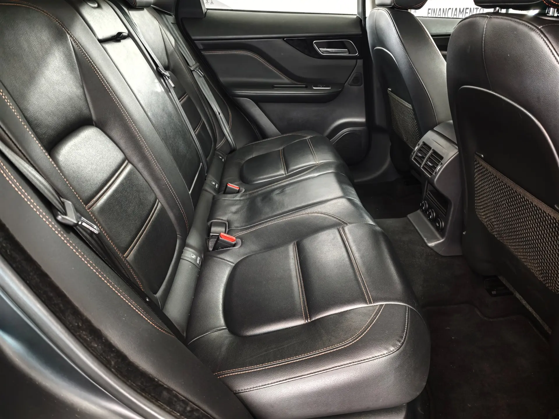Jaguar F-Pace 2.0 i4D Prestige AWD Aut. 25