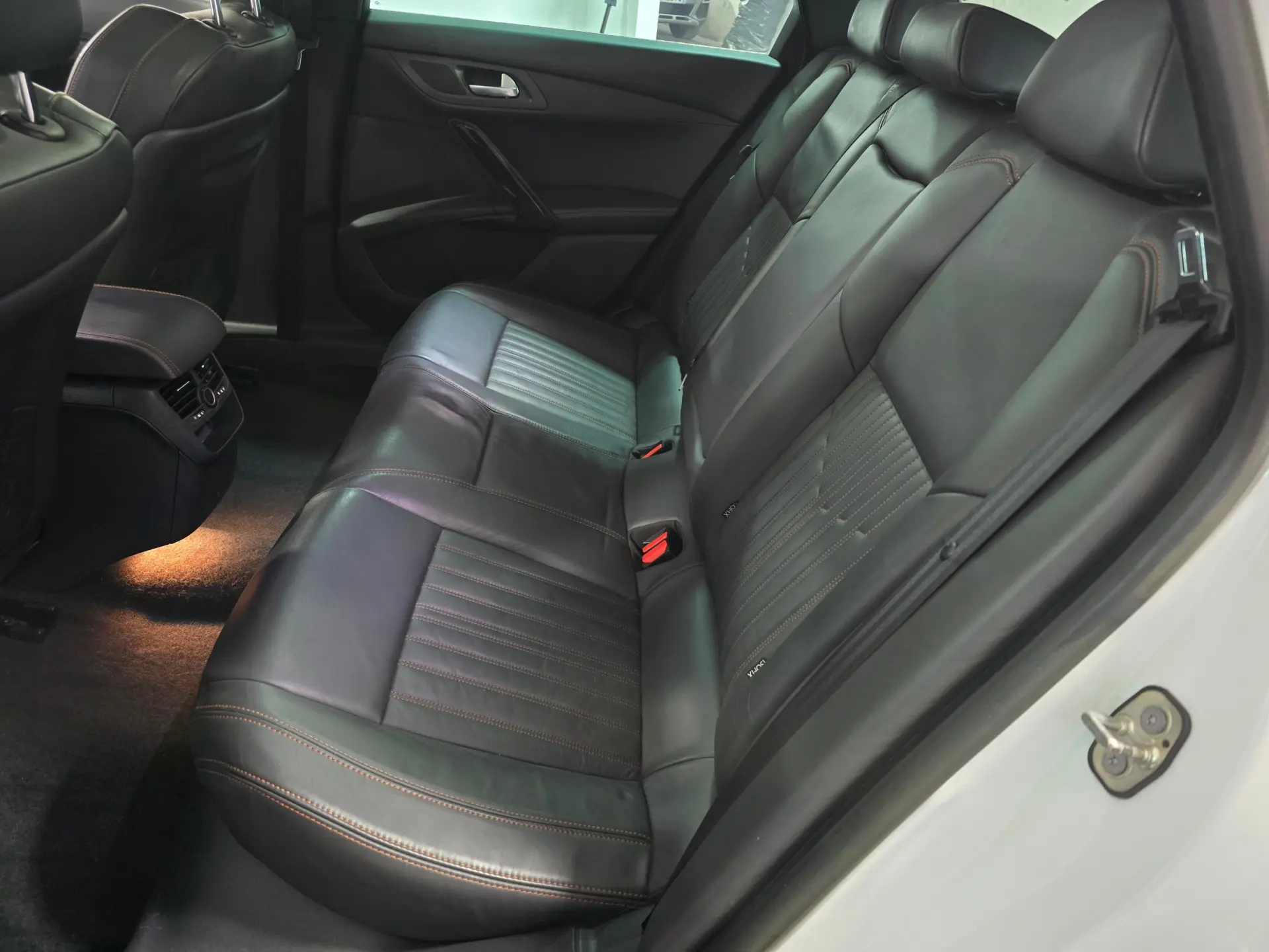 Peugeot 508 RXH 2.0 HDi Hybrid4 2-Tronic 20