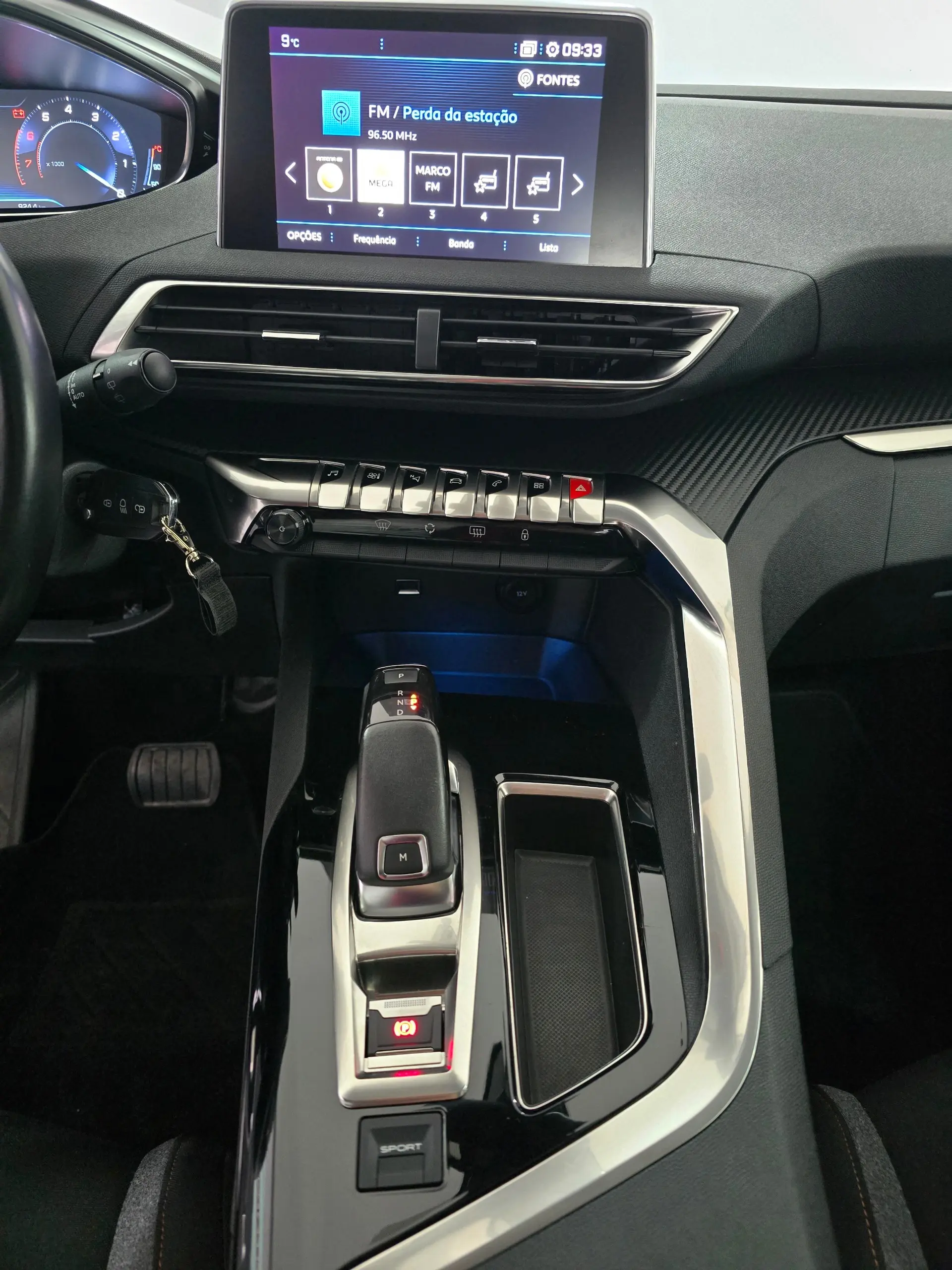 Peugeot 3008 PureTech 130 Stop & Start GPF EAT8 Active Pack 12