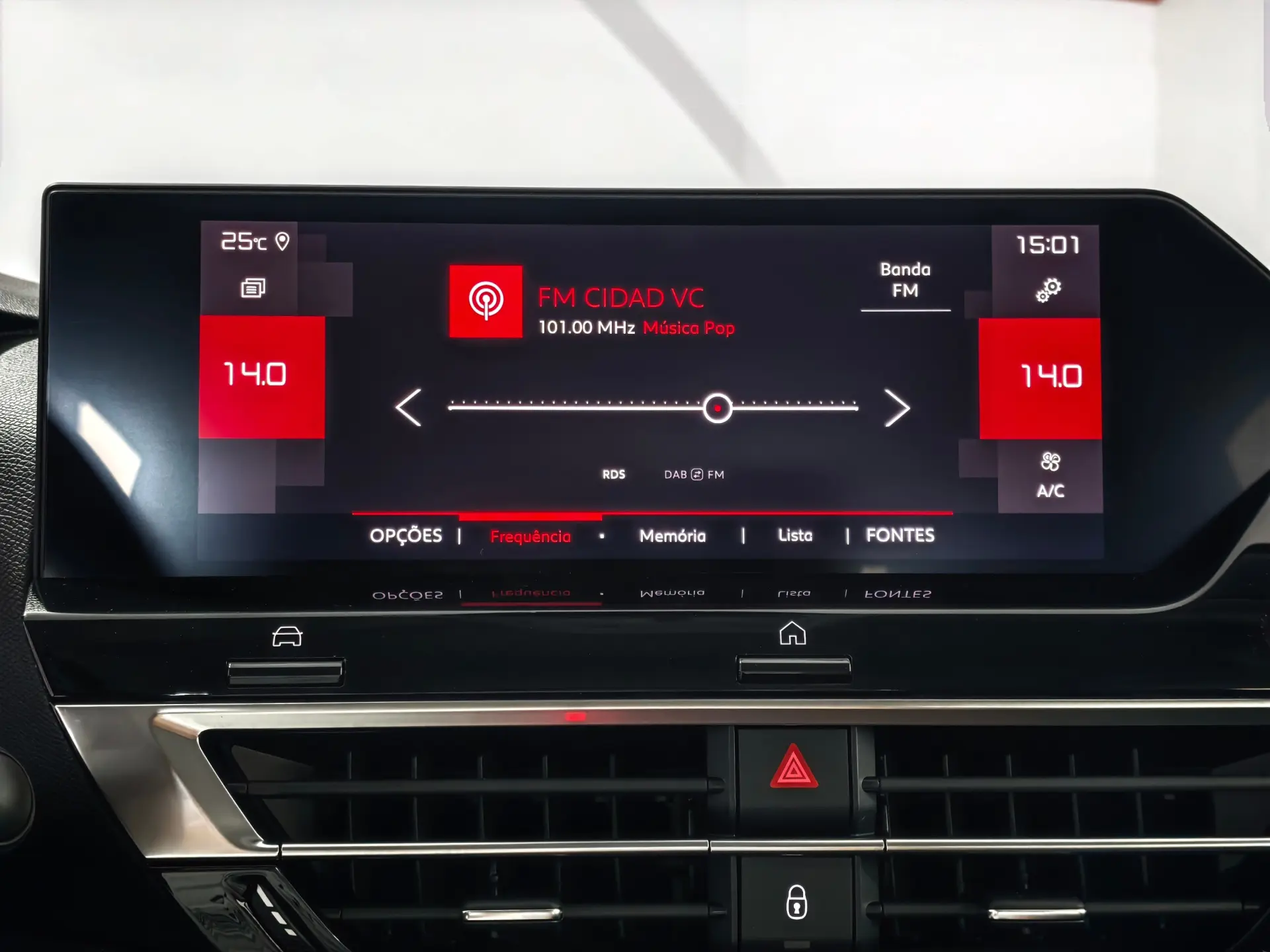 Citroen C4 1.2 PureTech Feel Pack EAT8 8