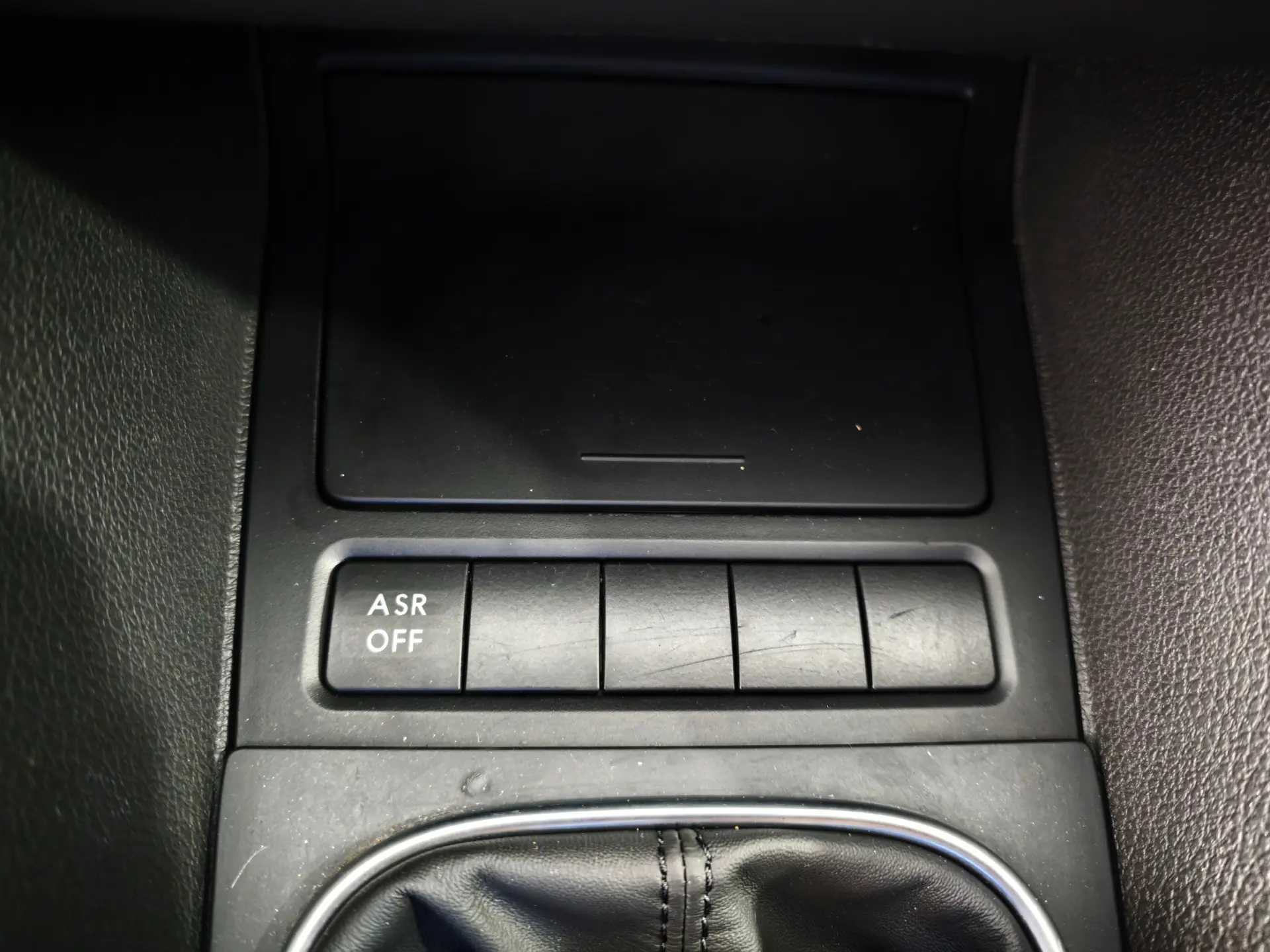 Volkswagen Golf 1.6 TDi Confortline 9