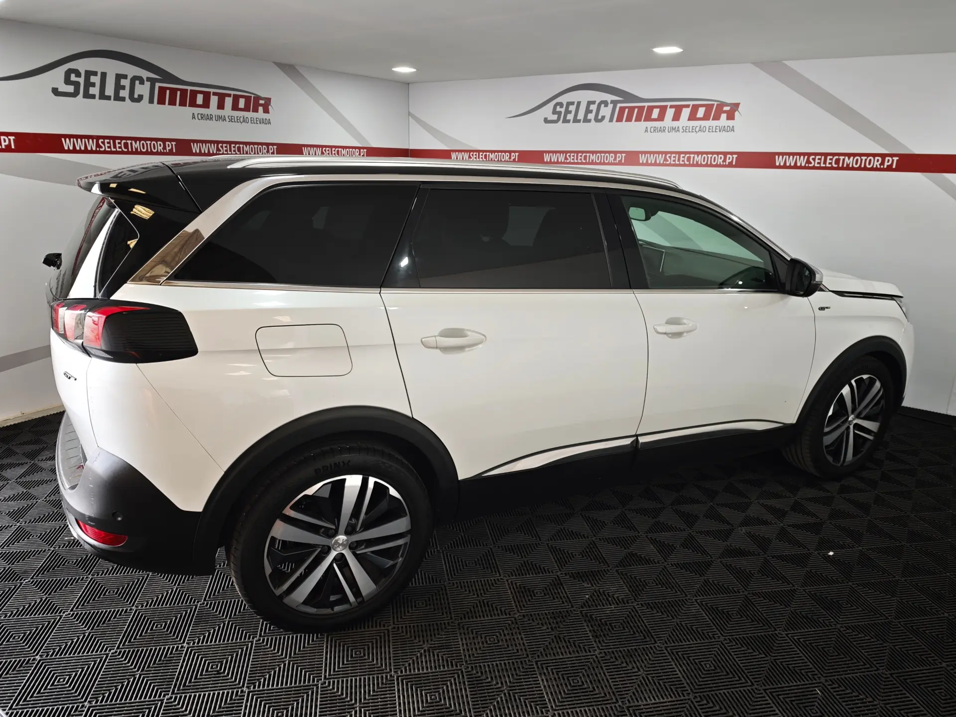 Peugeot 5008 2.0 BlueHDi GT Line EAT8 5