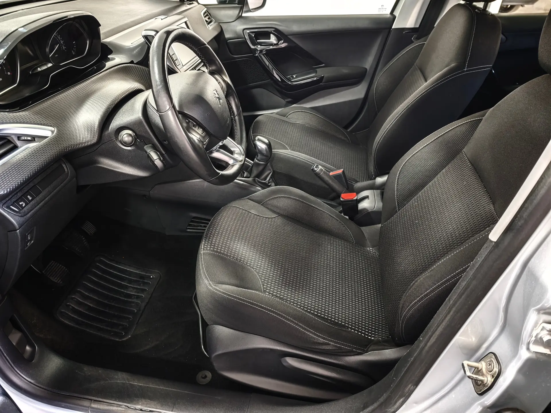 Peugeot 208 1.6 BlueHDi Active 20