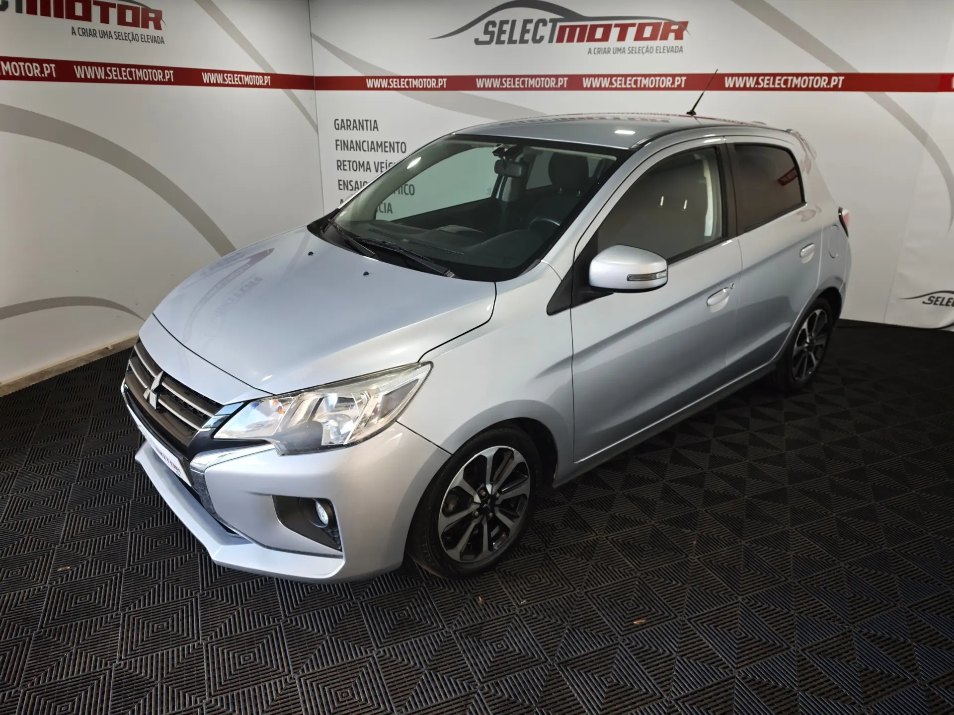 Mitsubishi Space Star 1.2 Intense 3