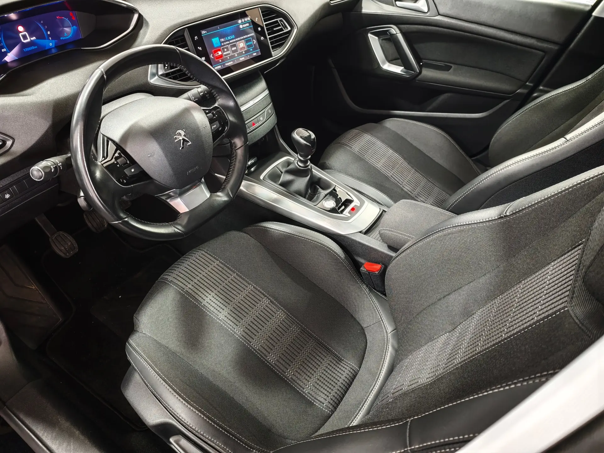 Peugeot 308 SW PureTech 130 Active Pack 21