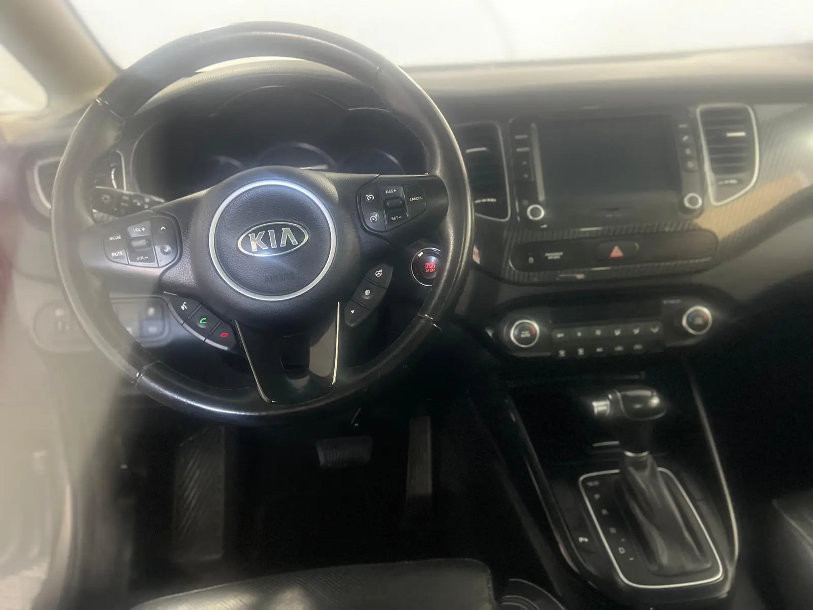 Kia Carens 1.7 CRDi ISG TX Aut. 9
