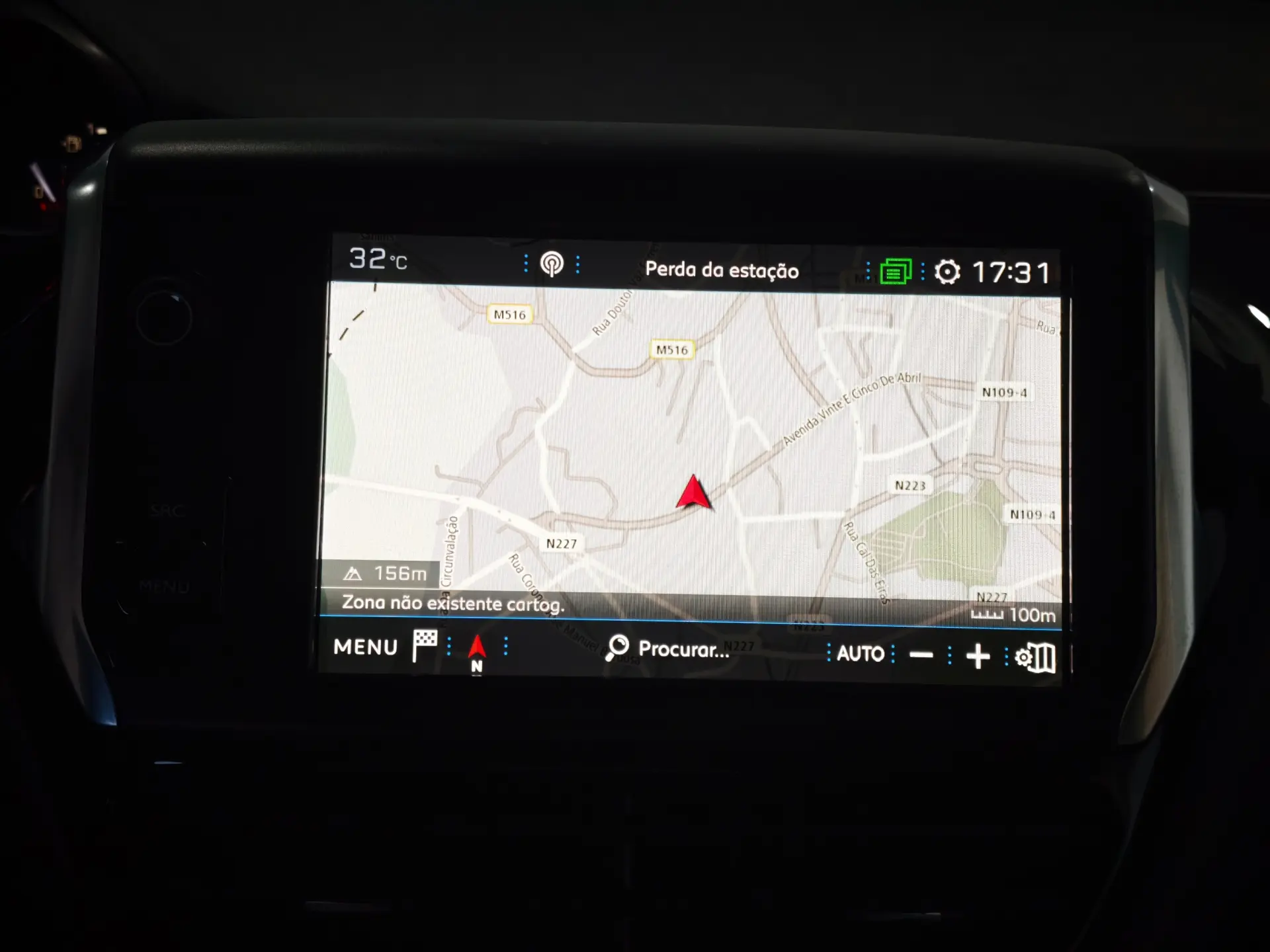 Peugeot 208 1.2 PureTech Allure 8