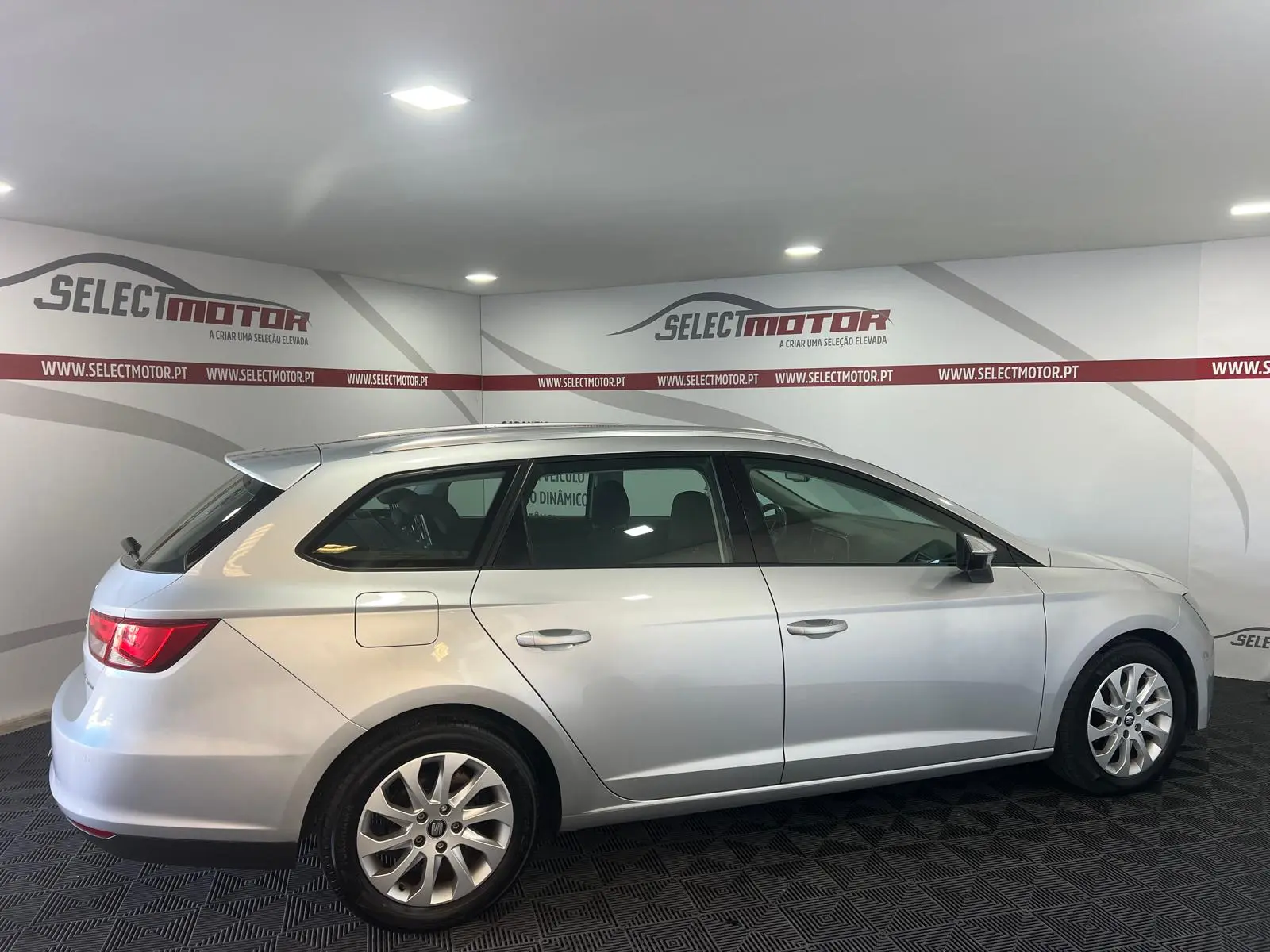 SEAT Leon Outro 5
