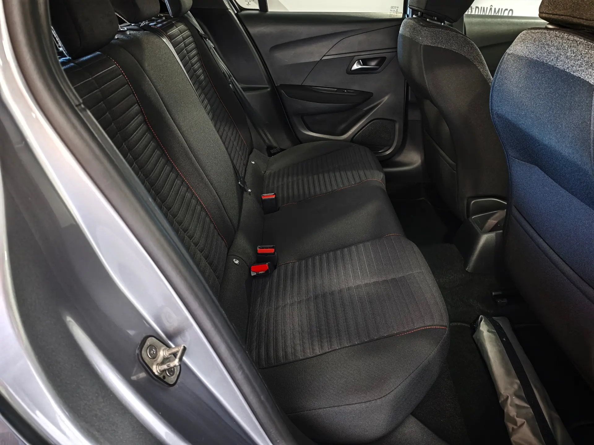 Peugeot 208 1.2 PureTech Active 24