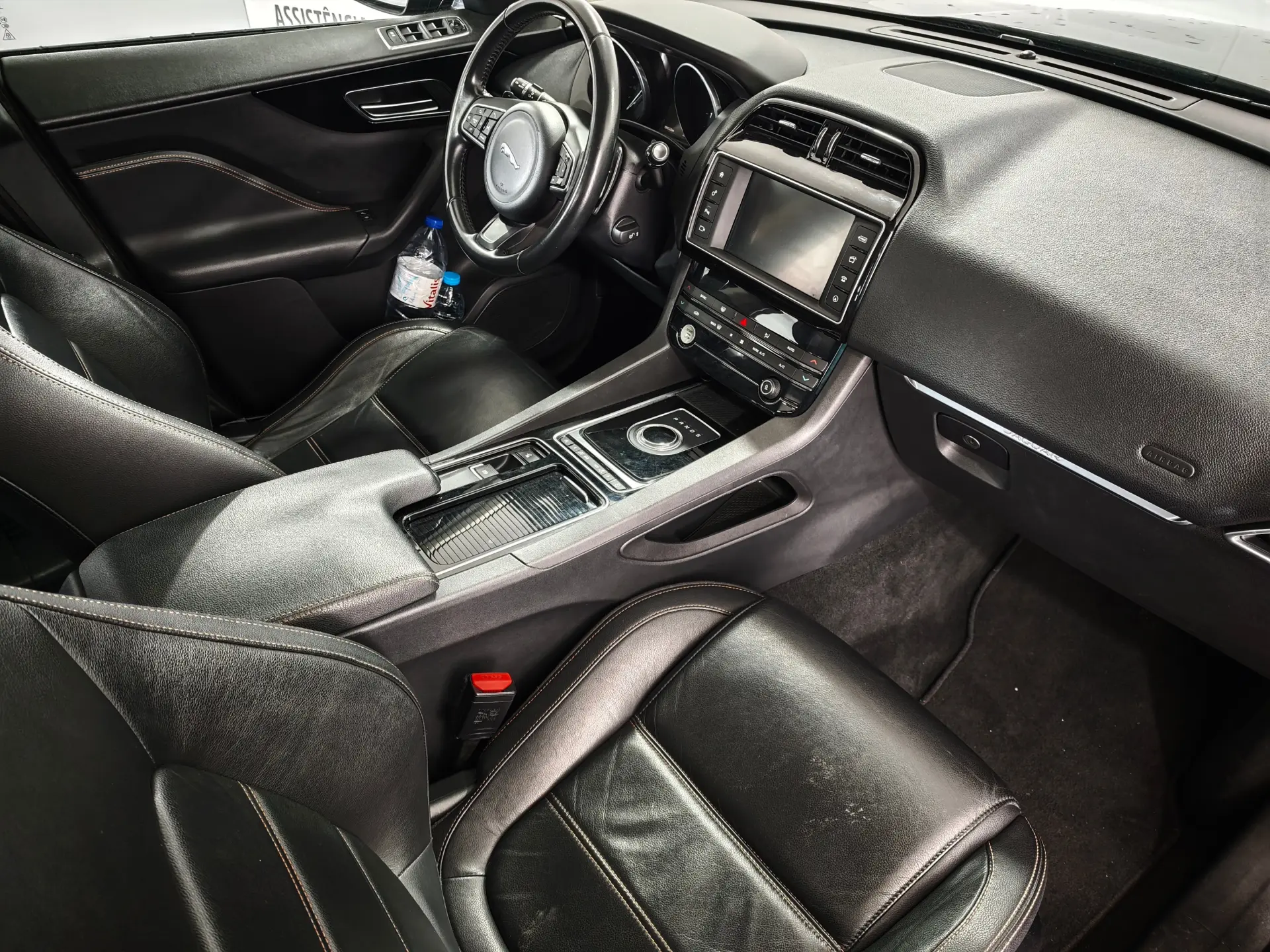 Jaguar F-Pace 2.0 i4D Prestige AWD Aut. 27