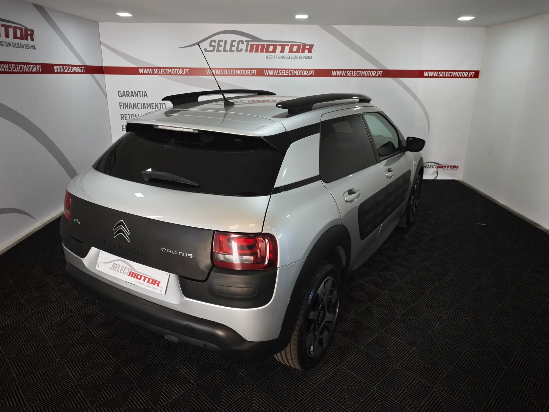 Citroen C4 Cactus 1.6 BlueHDi Shine 6