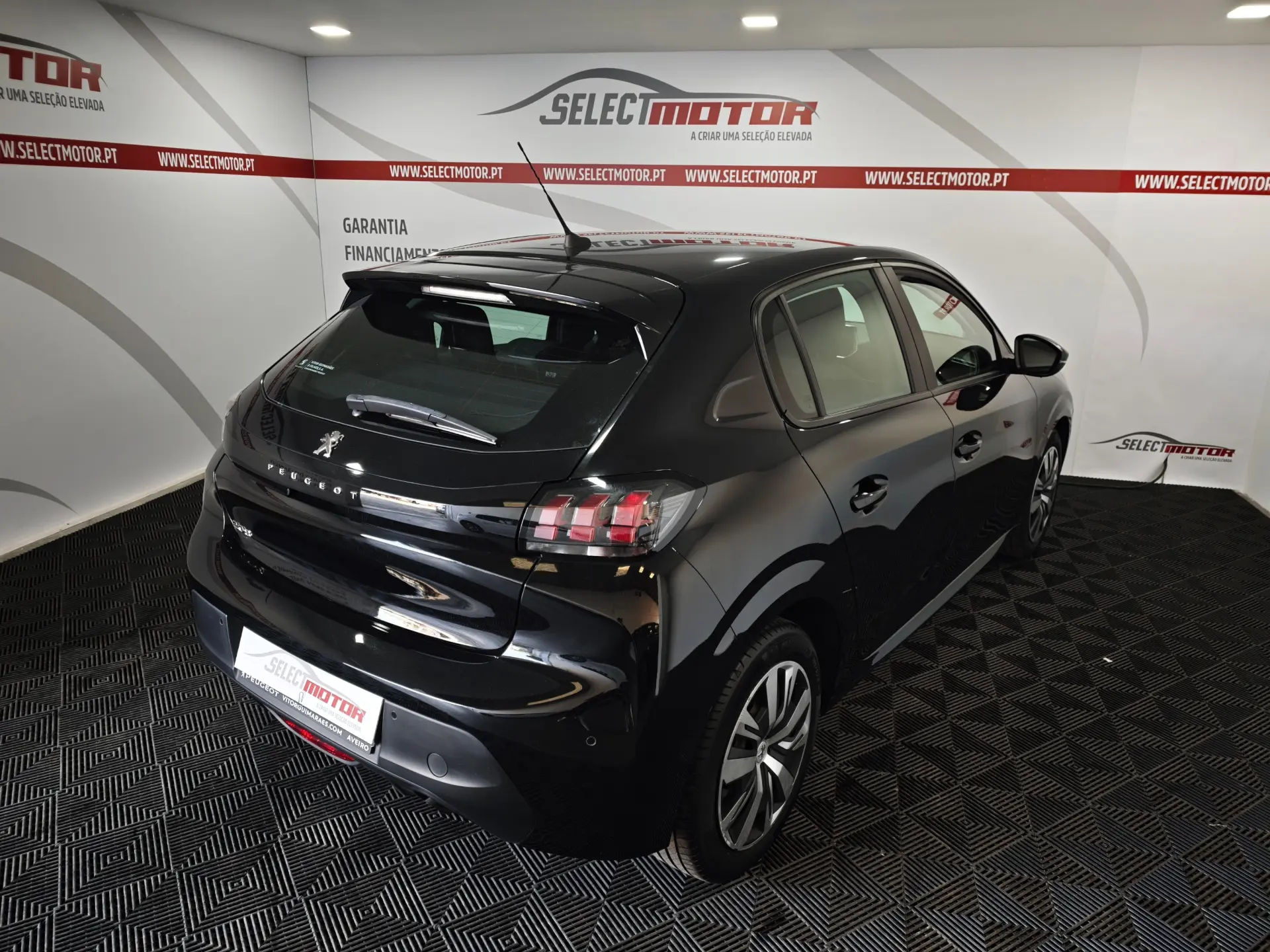 Peugeot 208 1.2 PureTech Active 6