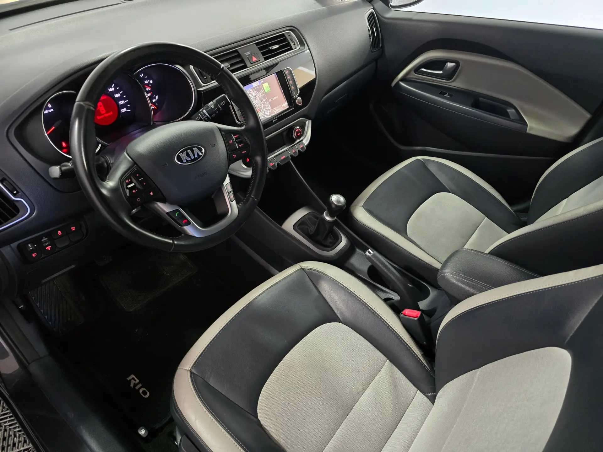 Kia Rio 1.2 CVVT Prime 19