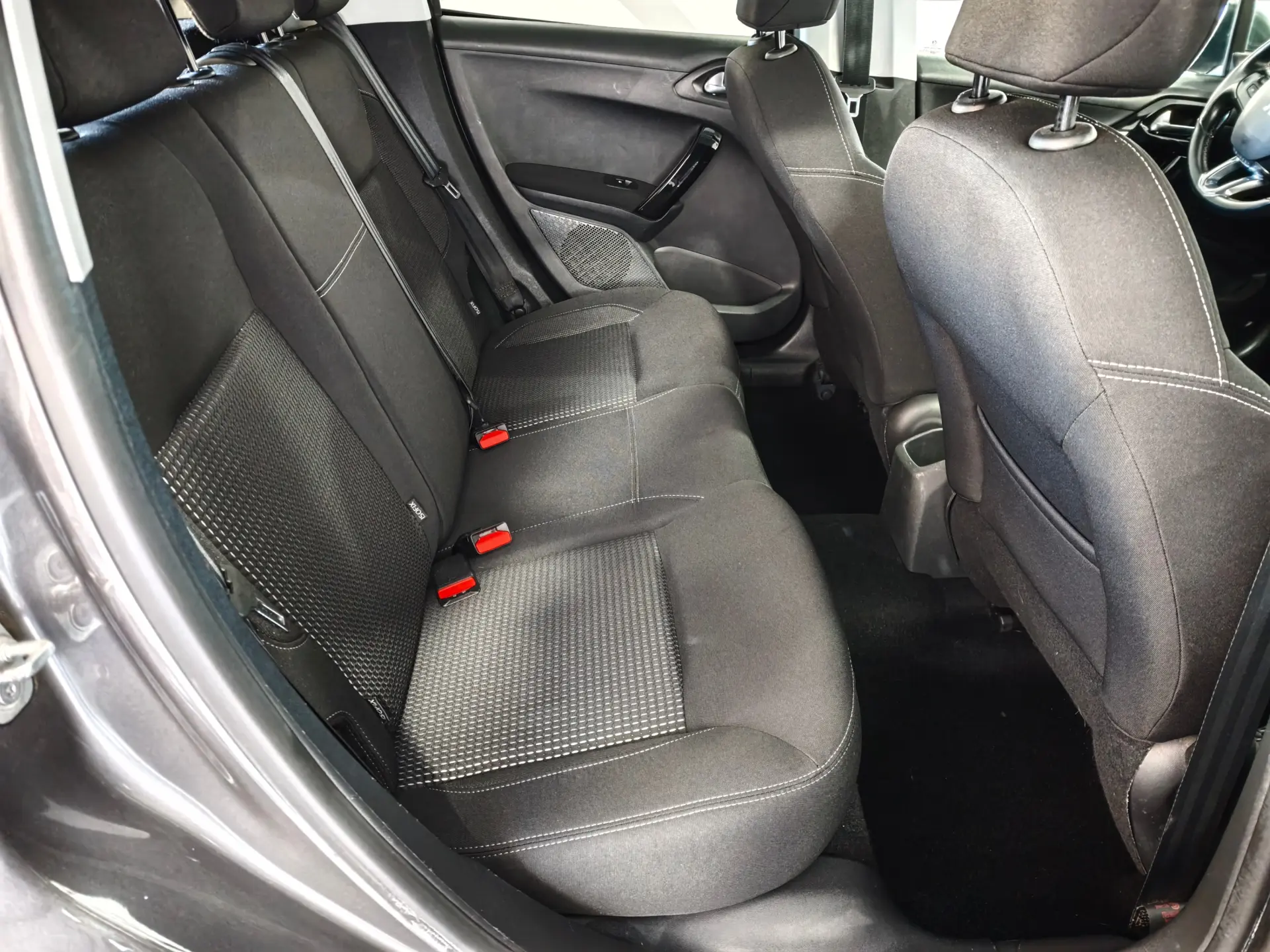Peugeot 208 1.2 PureTech Allure 22