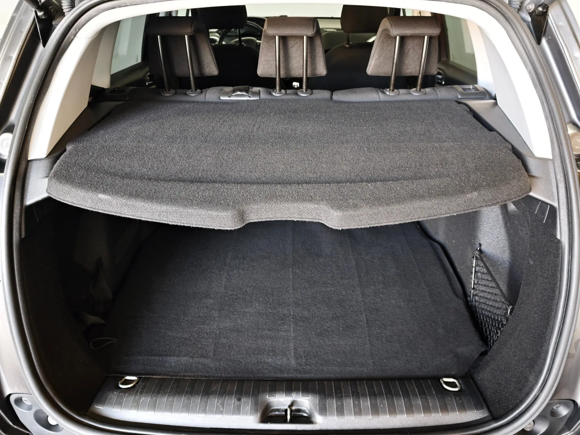 Peugeot 2008 1.2 PureTech Signature 25