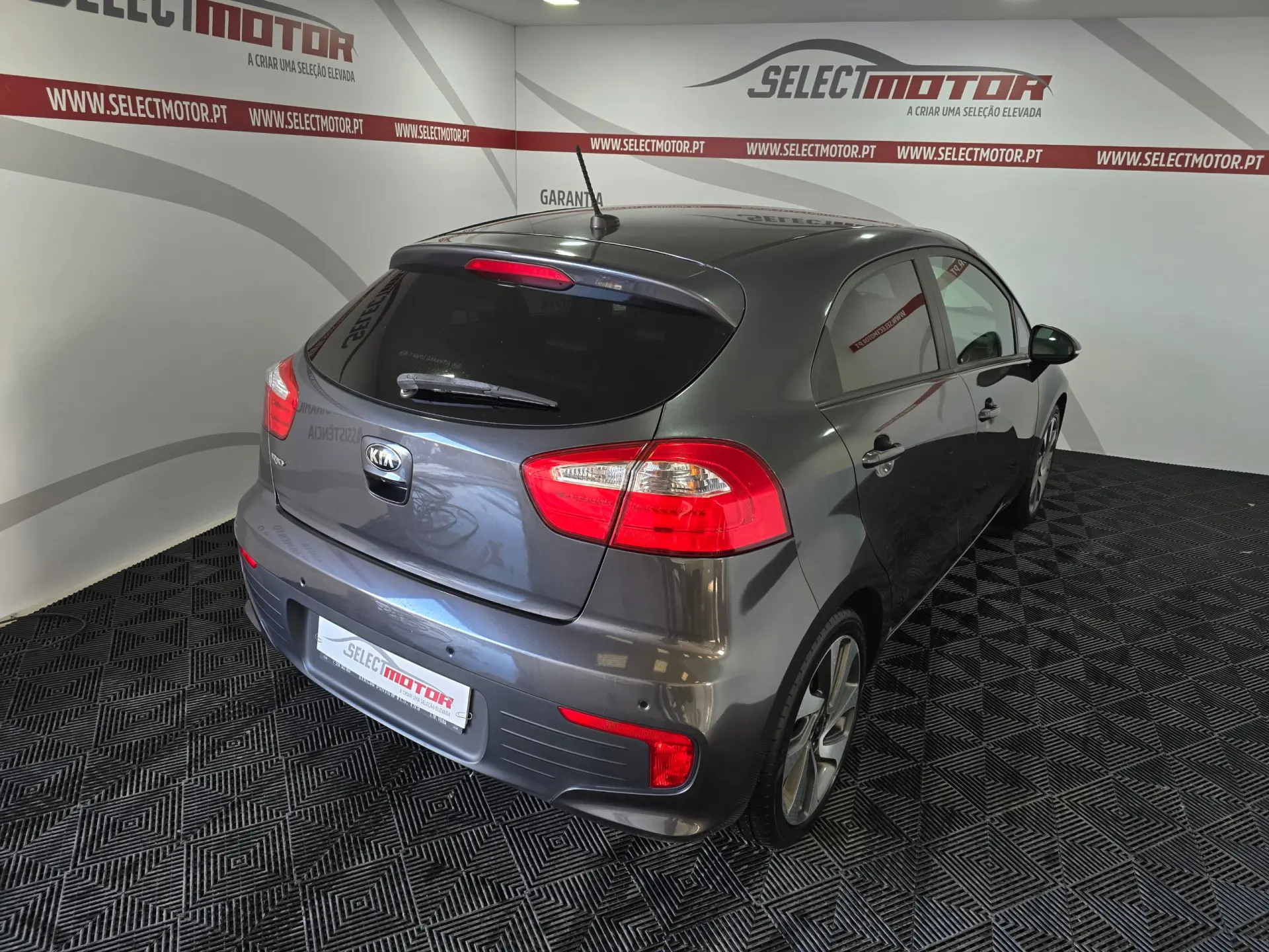 Kia Rio 1.2 CVVT Prime 6