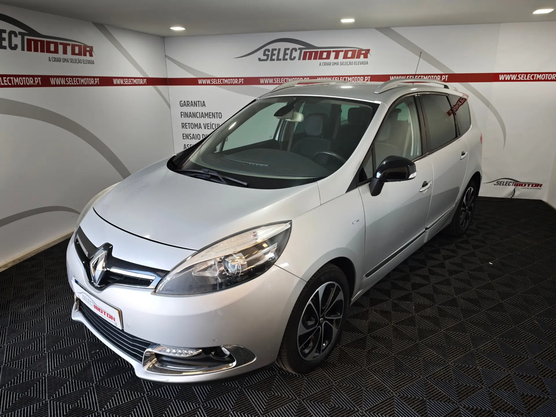 Renault Grand Scénic 1.5 dCi Bose Edition SS 3
