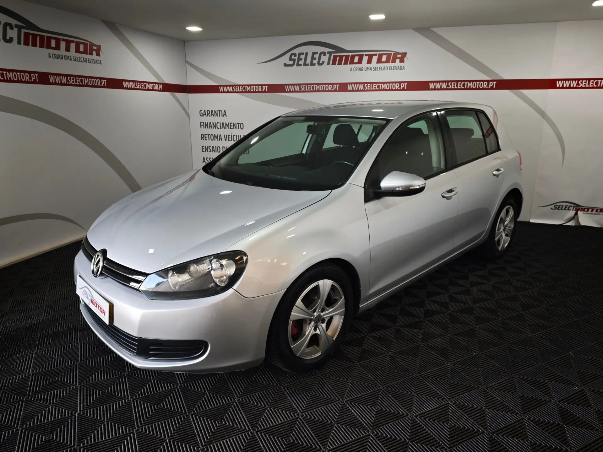 Volkswagen Golf 1.6 TDi Confortline 3