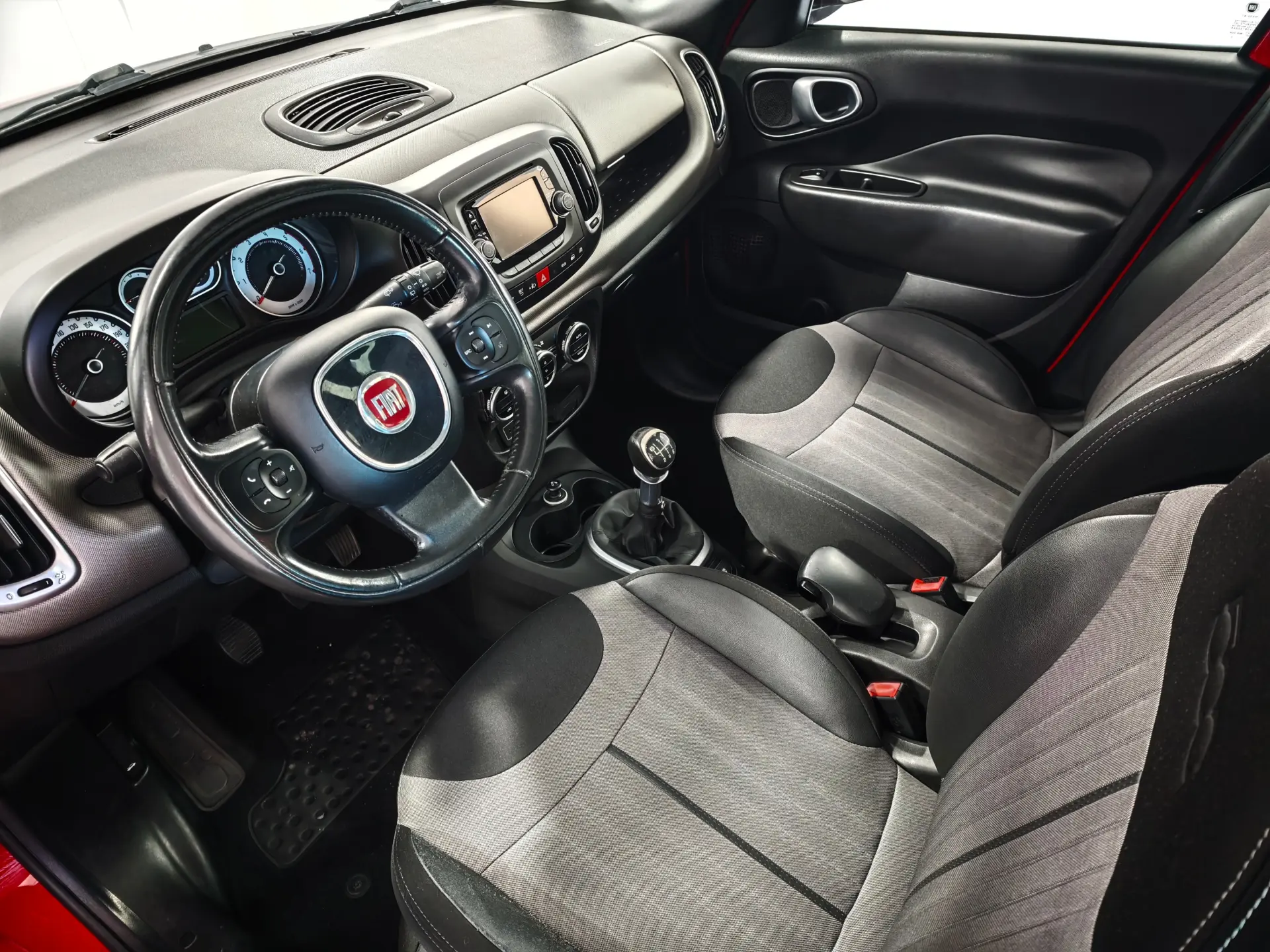 Fiat 500L 1.6 MJ Lounge 18