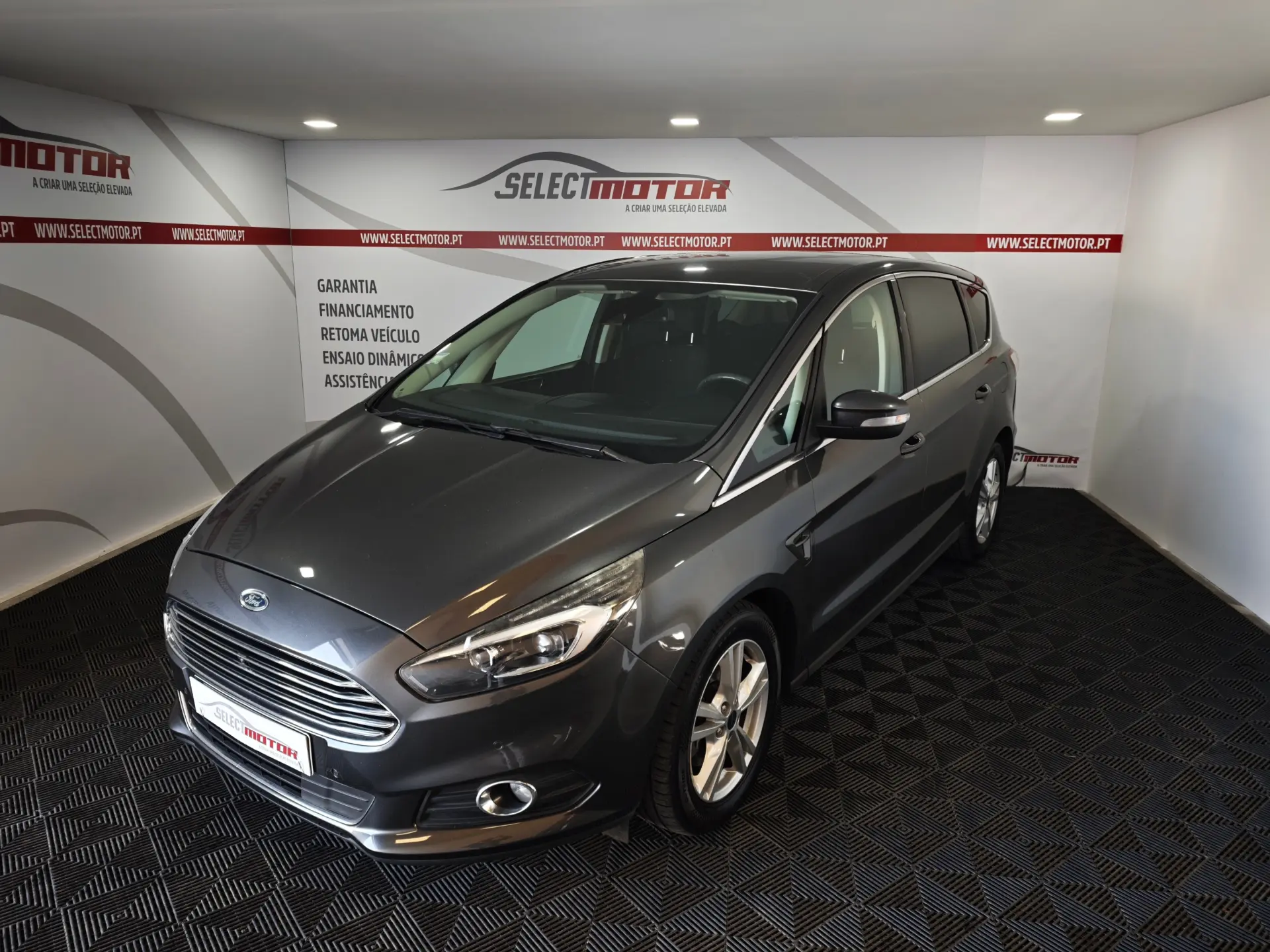 Ford S-Max 2.0 TDCi Titanium 3