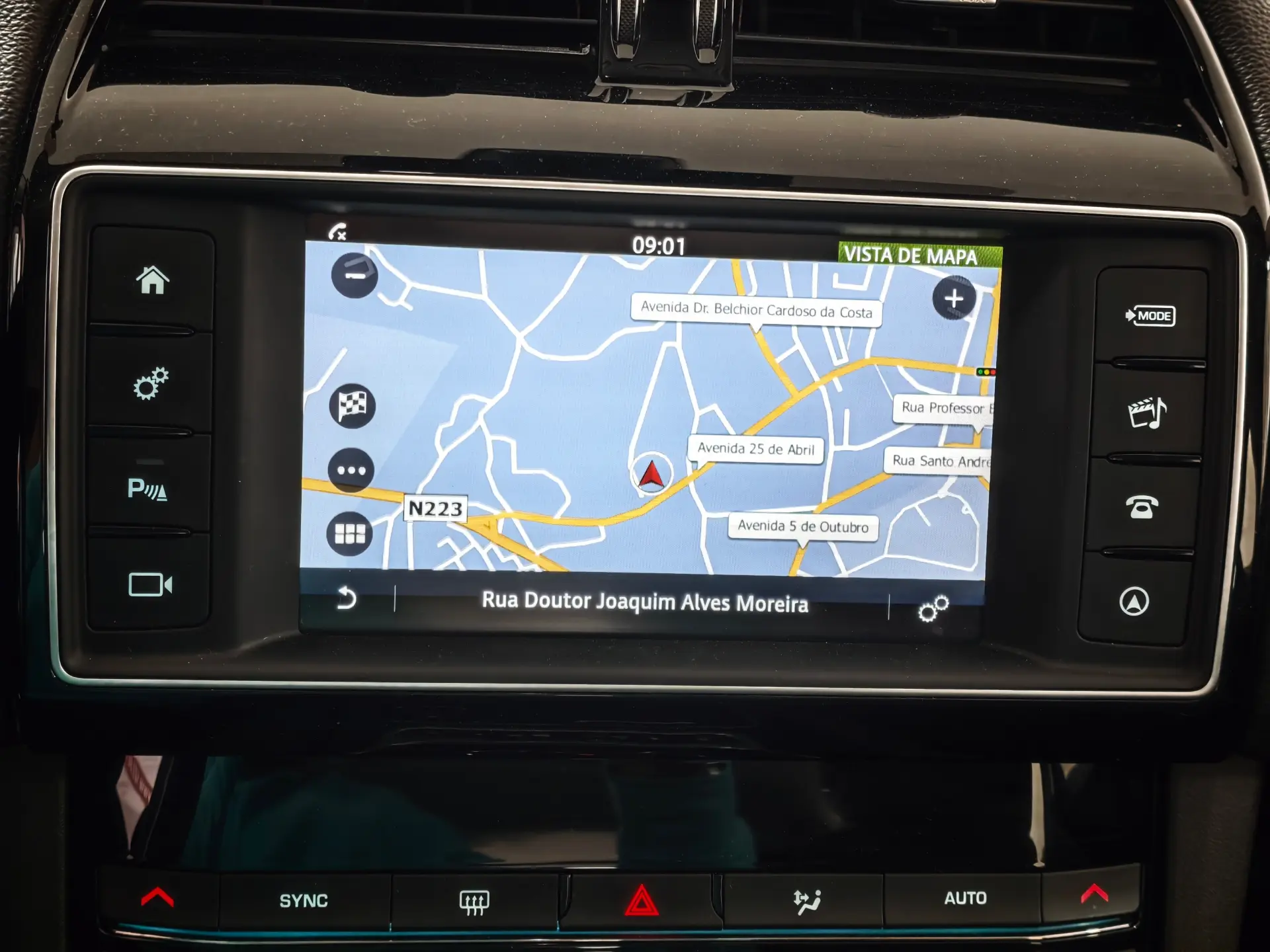 Jaguar F-Pace 2.0 i4D Prestige AWD Aut. 10