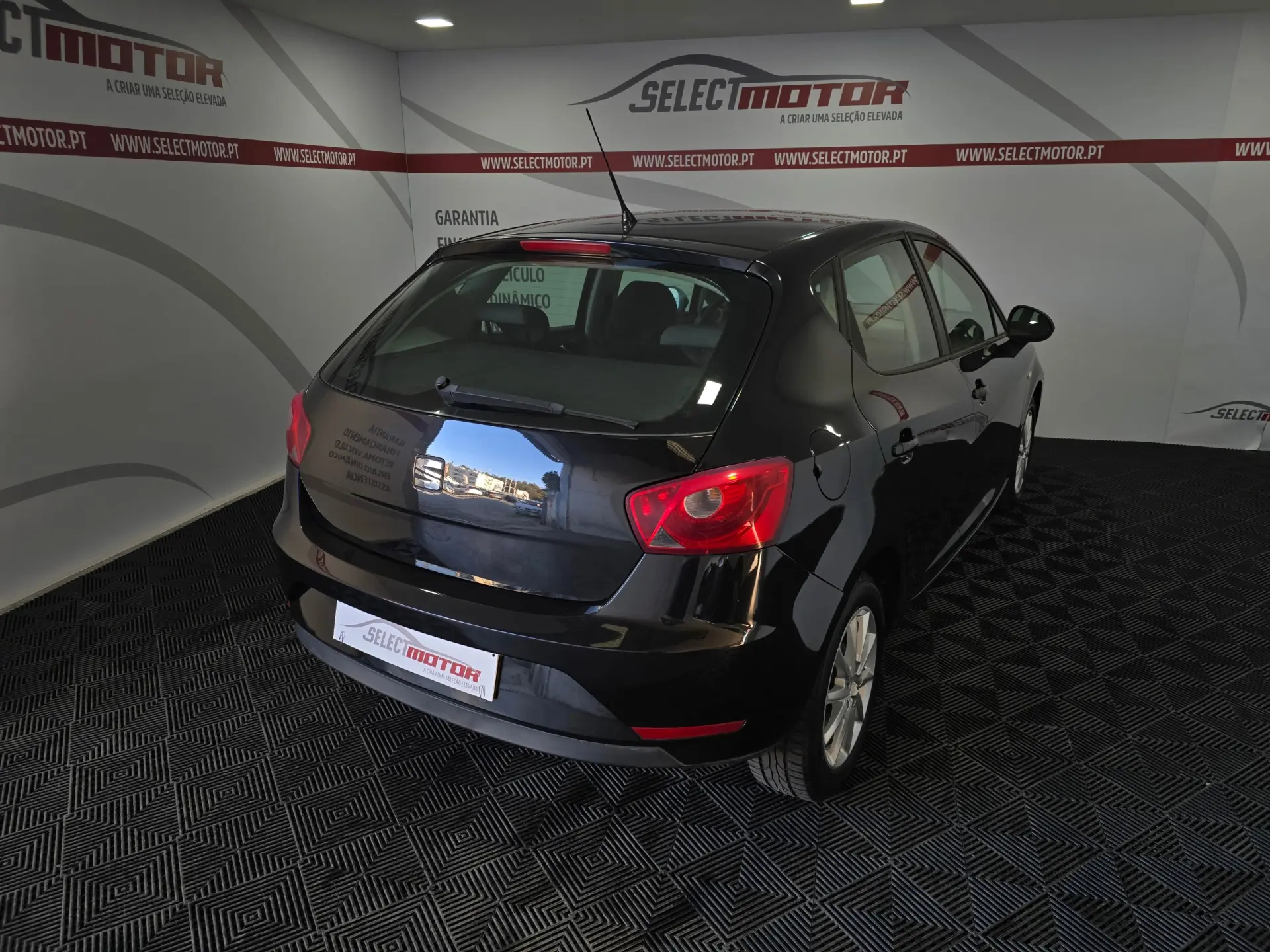 SEAT Ibiza 1.2 12V Reference 6