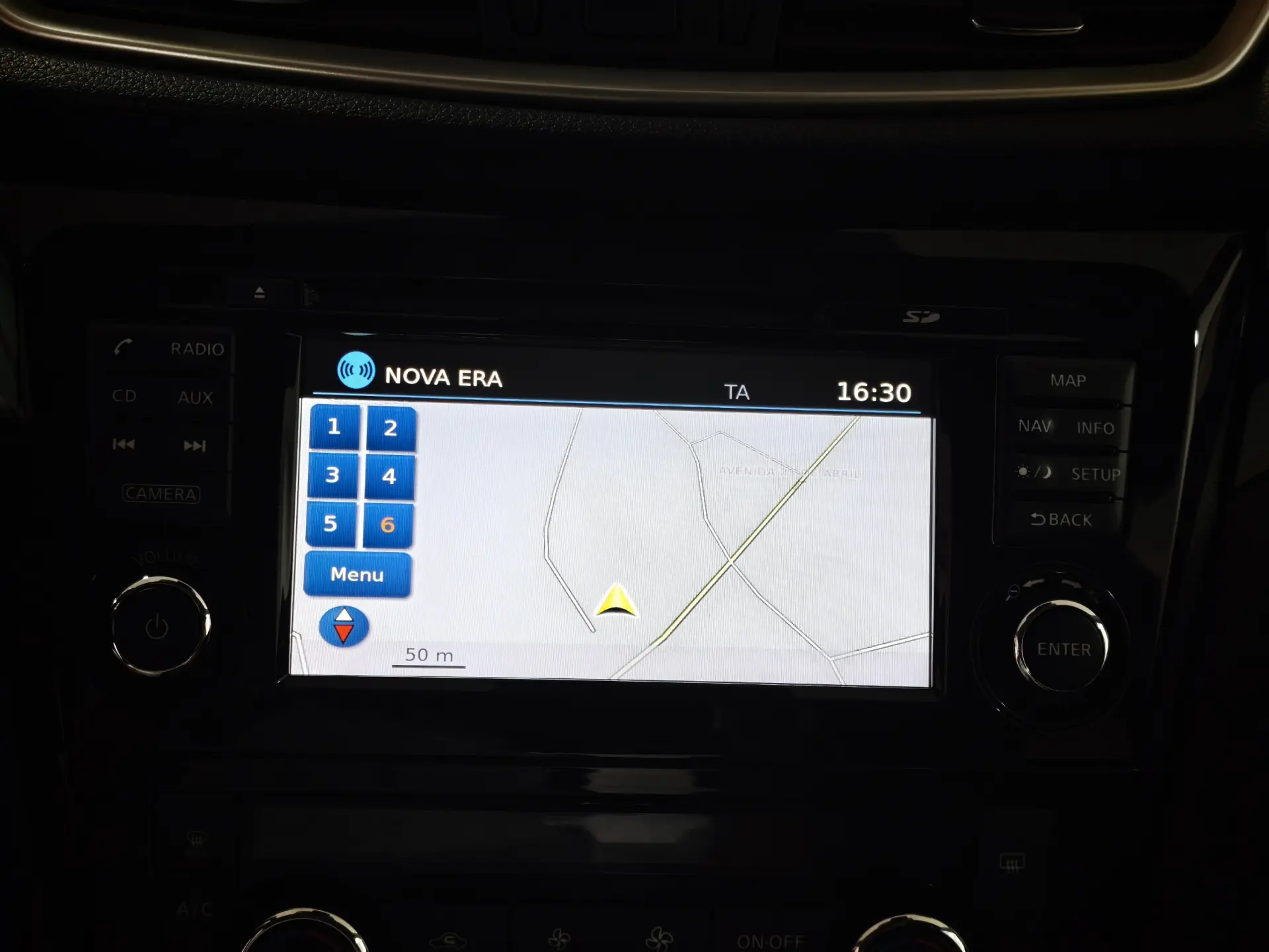 Nissan Qashqai 1.5 dCi Tekna 8