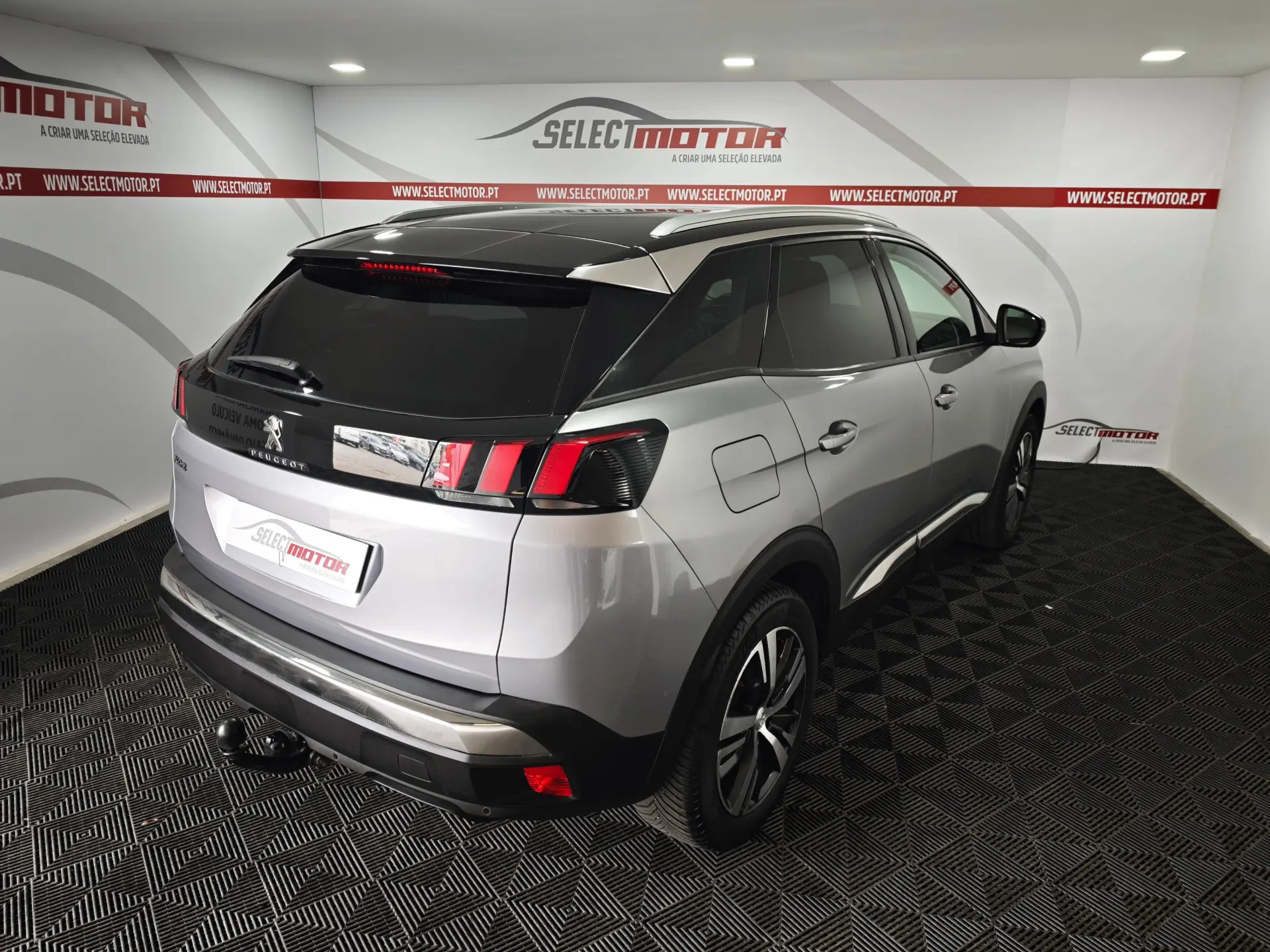 Peugeot 3008 1.2 PureTech Allure Pack 6