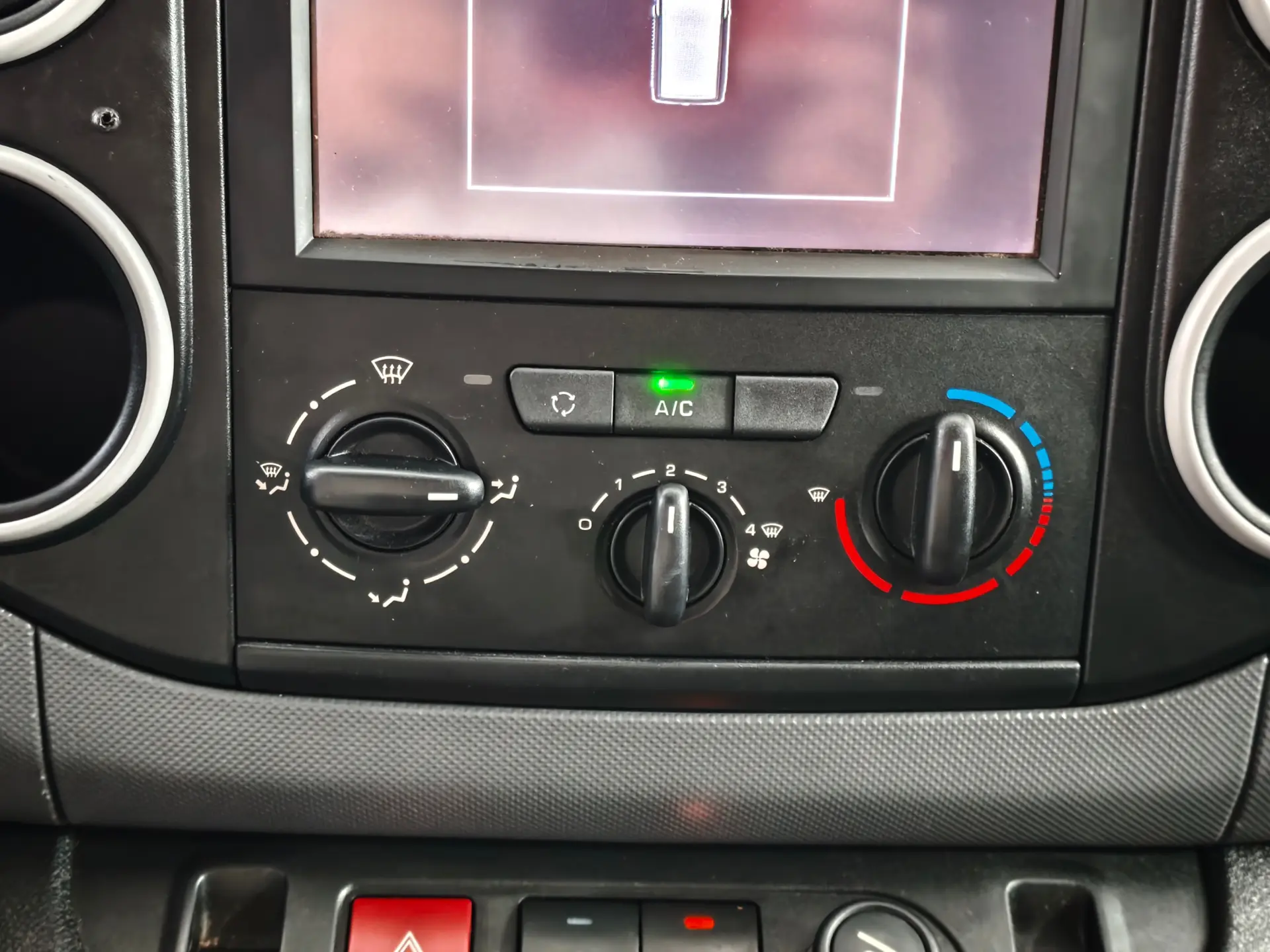 Citroen Berlingo 1.6 BlueHDi Feel 11