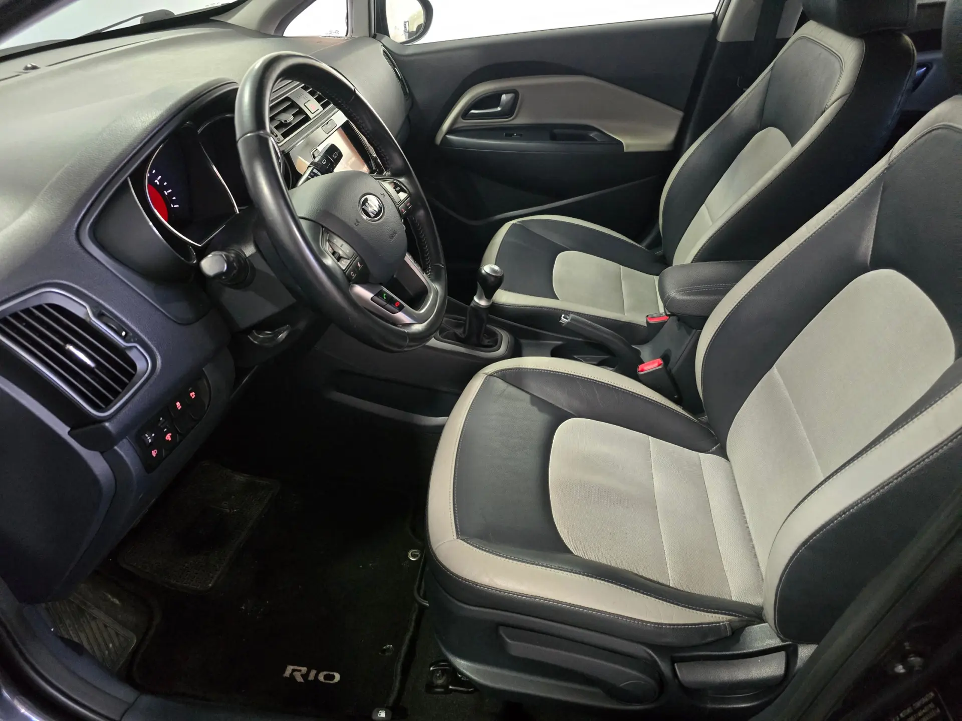 Kia Rio 1.2 CVVT Prime 18