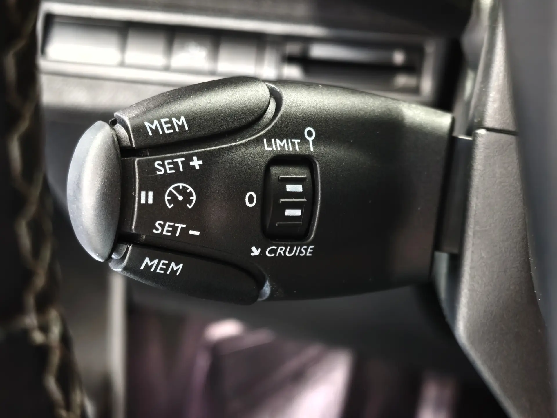 Peugeot 3008 1.2 PureTech Allure Pack 14