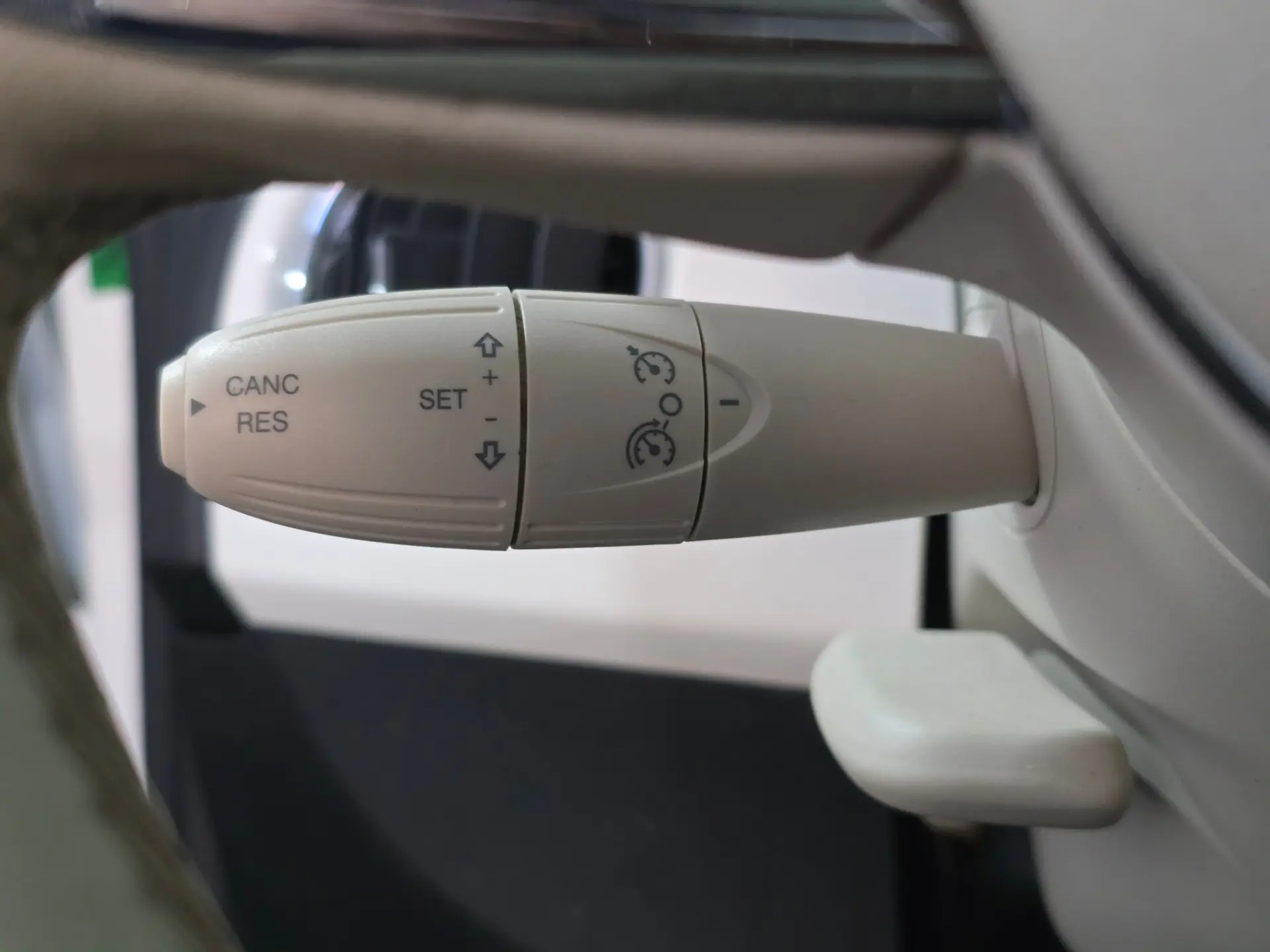 Fiat 500 1.0 Hybrid Lounge 14