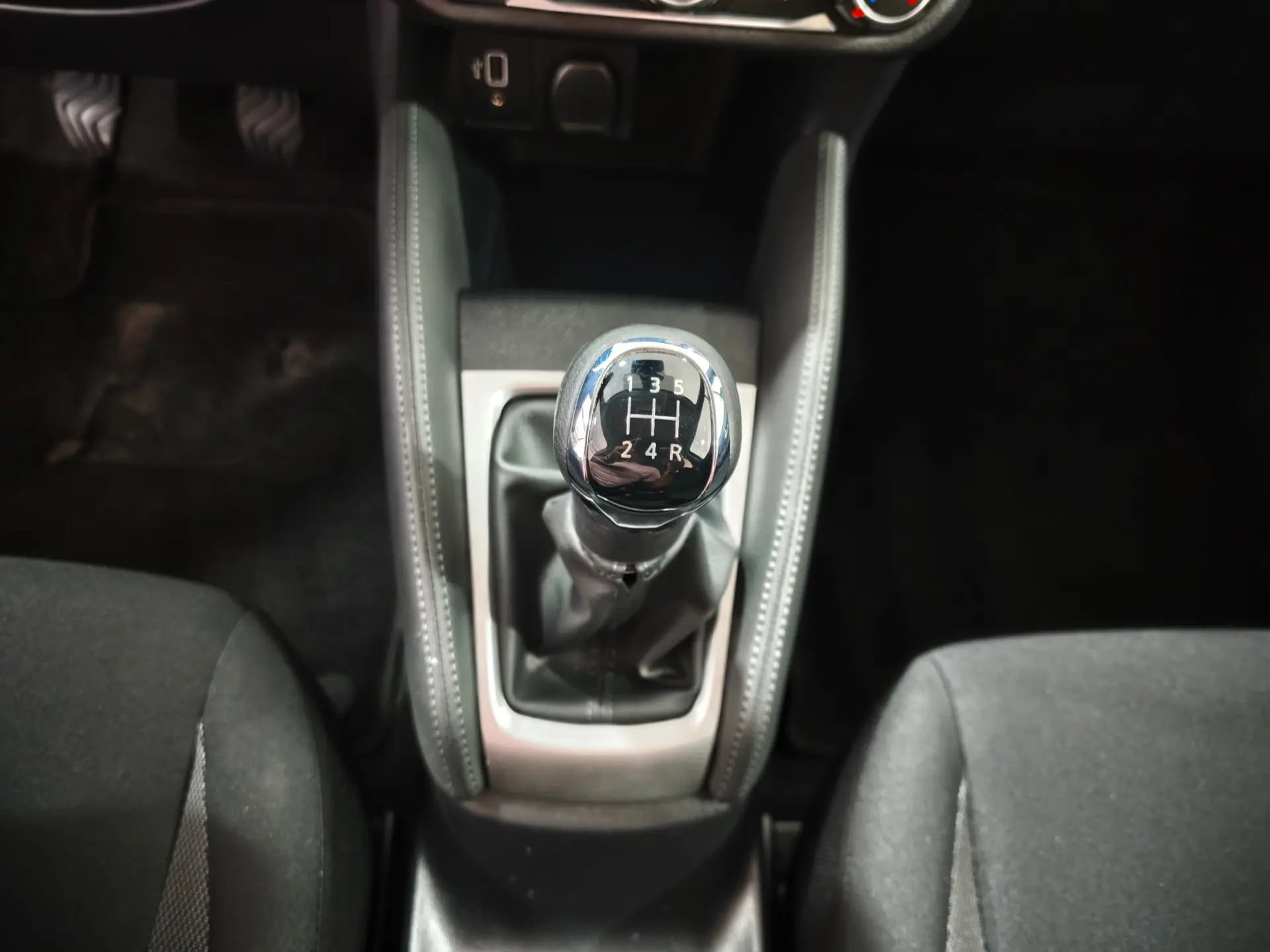 Nissan Micra 1.0 IG-T Kiiro 11