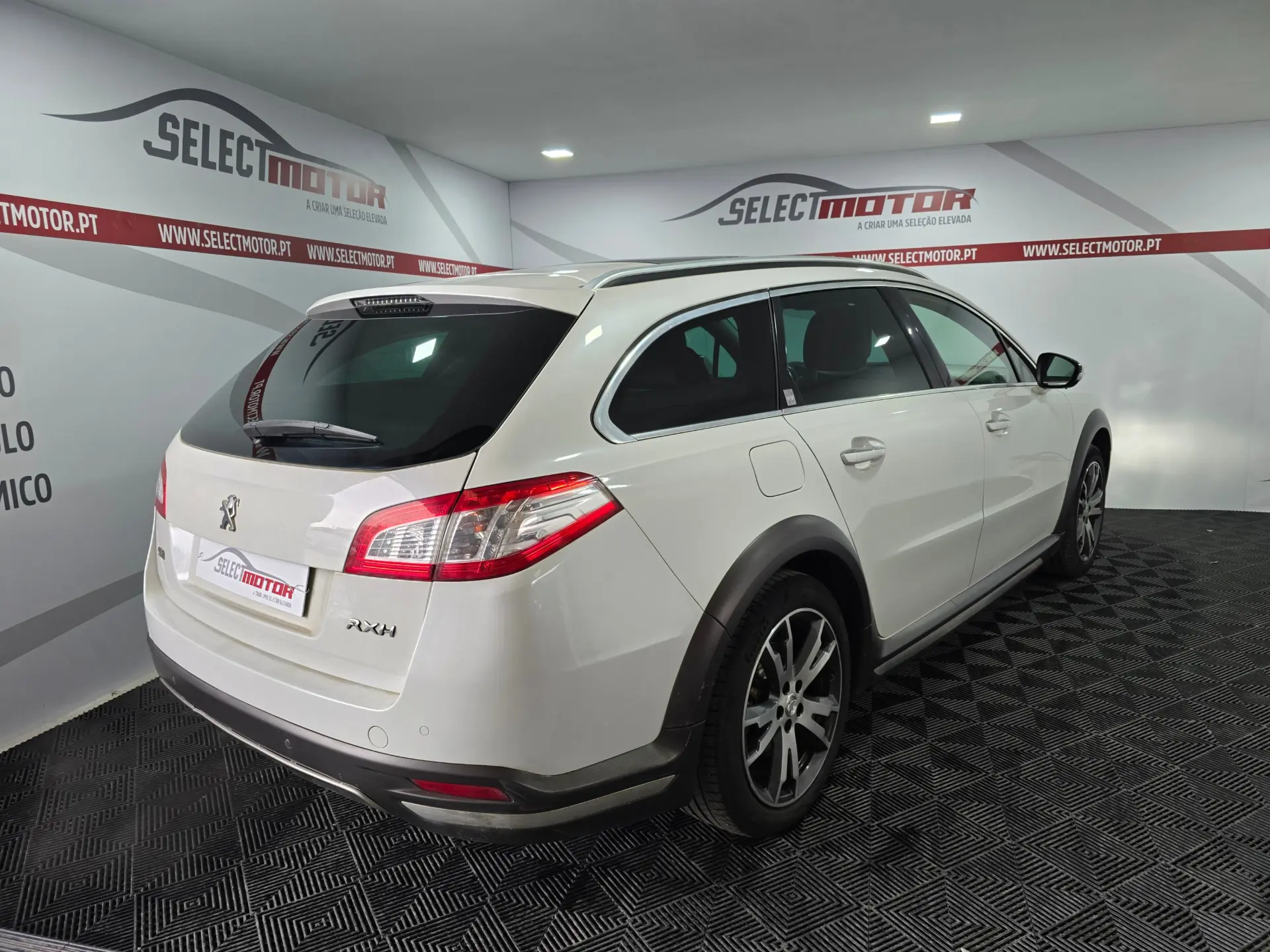 Peugeot 508 RXH 2.0 HDi Hybrid4 2-Tronic 4